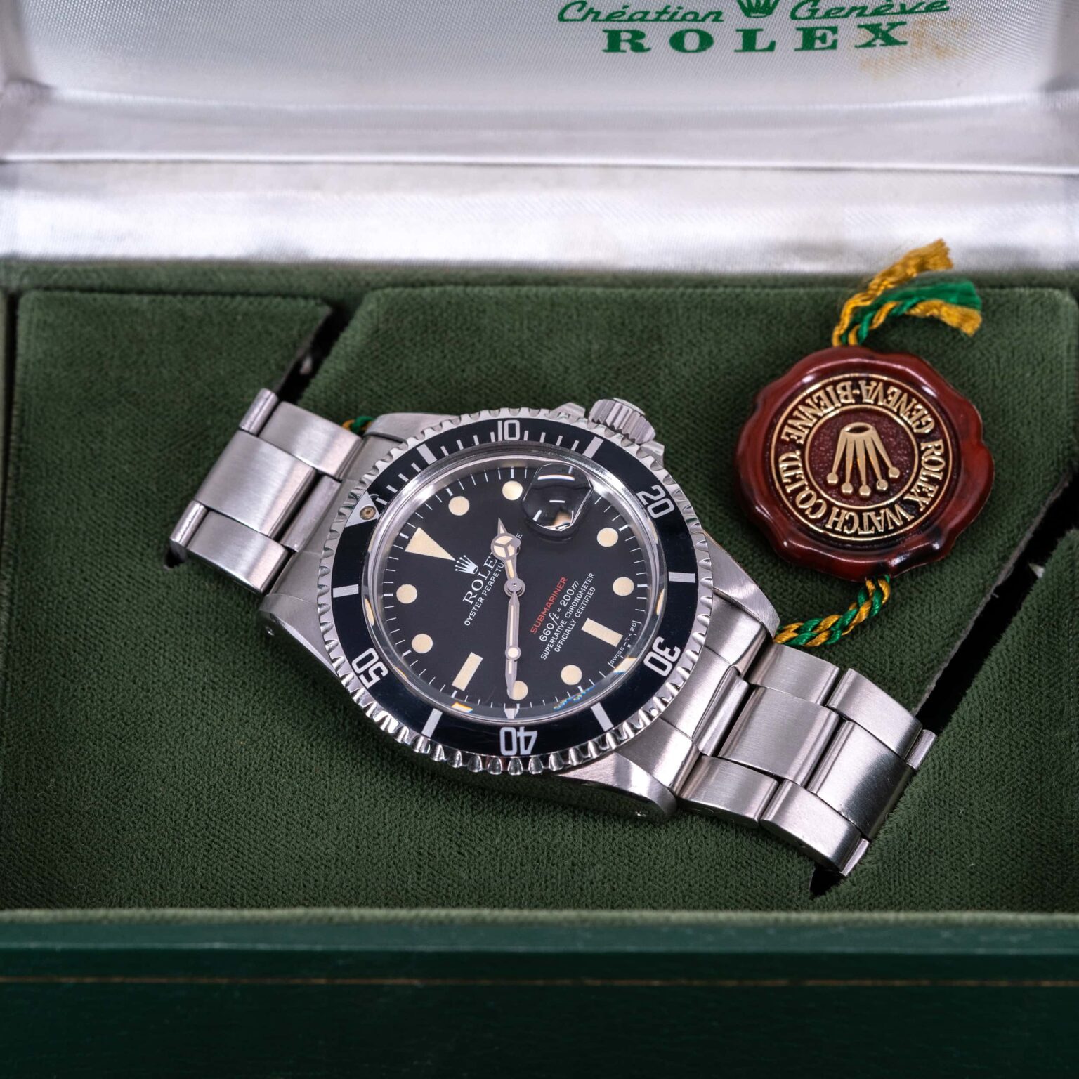 Rolex-Submariner-Red-1680-1972-3.jpg