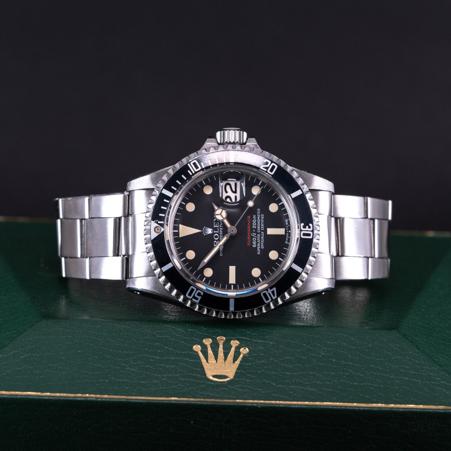 Rolex-Submariner-Red-1680-1972-4.jpg