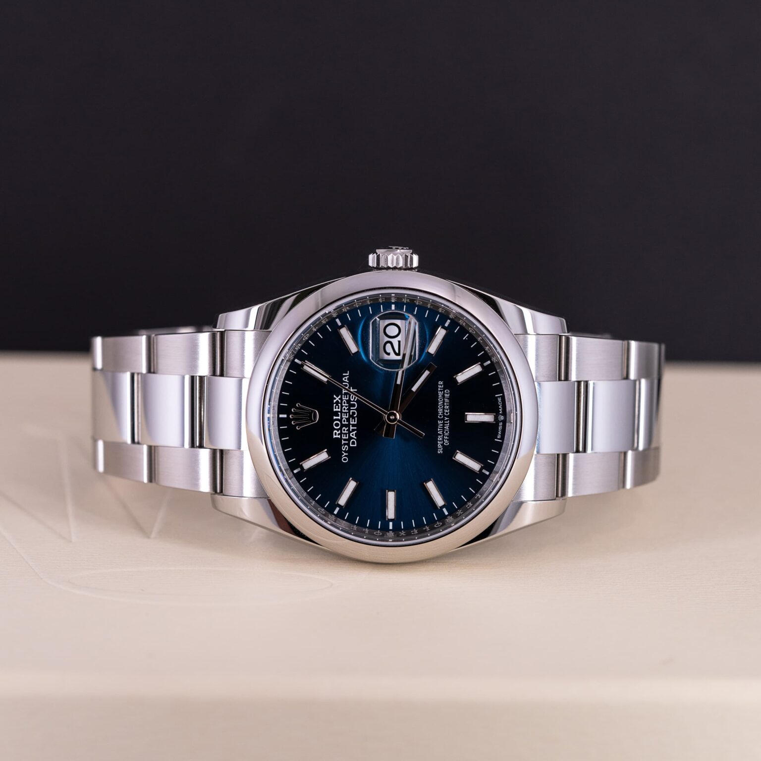 Rolex_Datejust_126200_2022-3.jpg