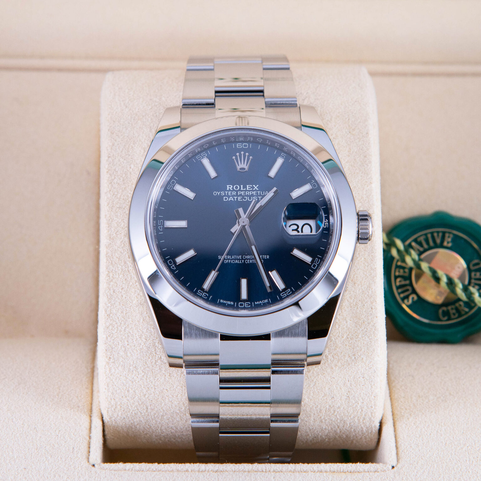 Rolex_Datejust_126300_2018-2.jpg