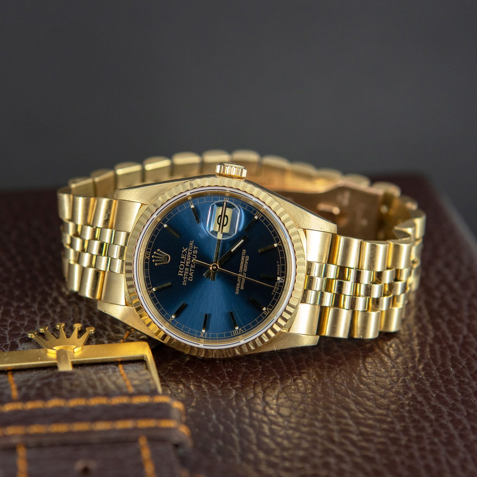 Rolex_Datejust_18k_16238-8.jpg