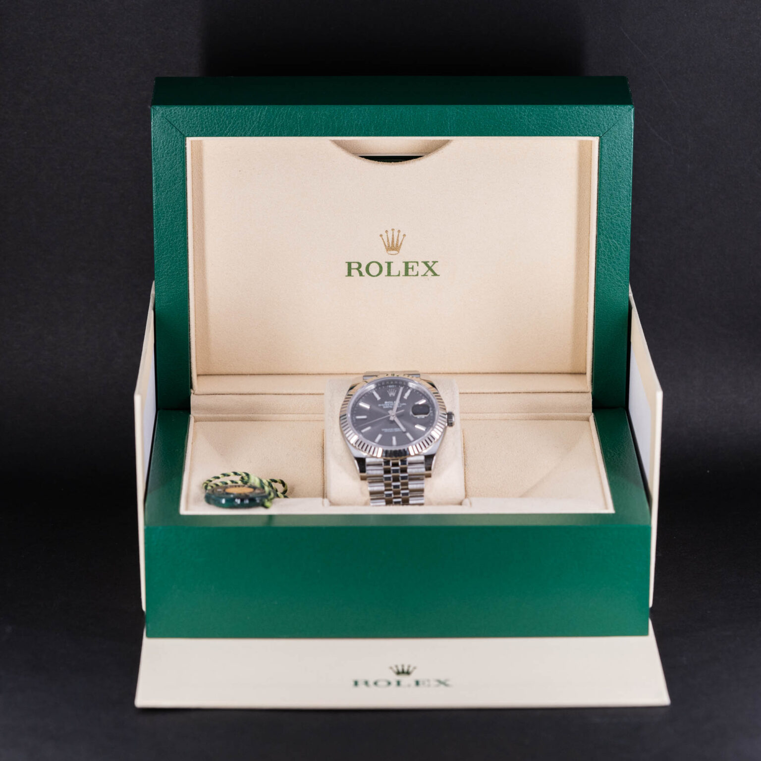 Rolex_Datejust_41_126334_2019.jpg