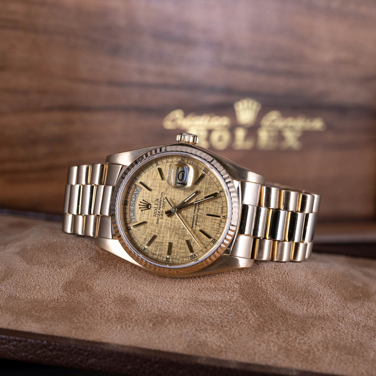 Rolex_Day-Date_18038_1983-3.jpg