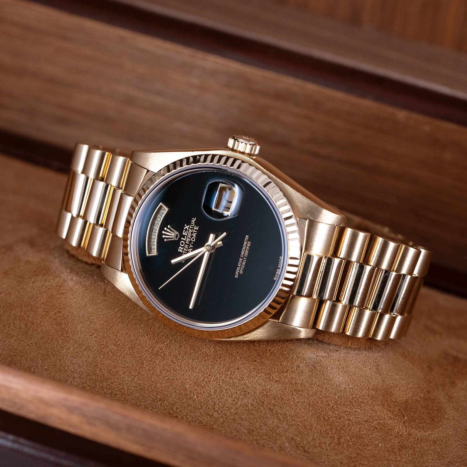 Rolex_Day-Date_18038_1987-3.jpg