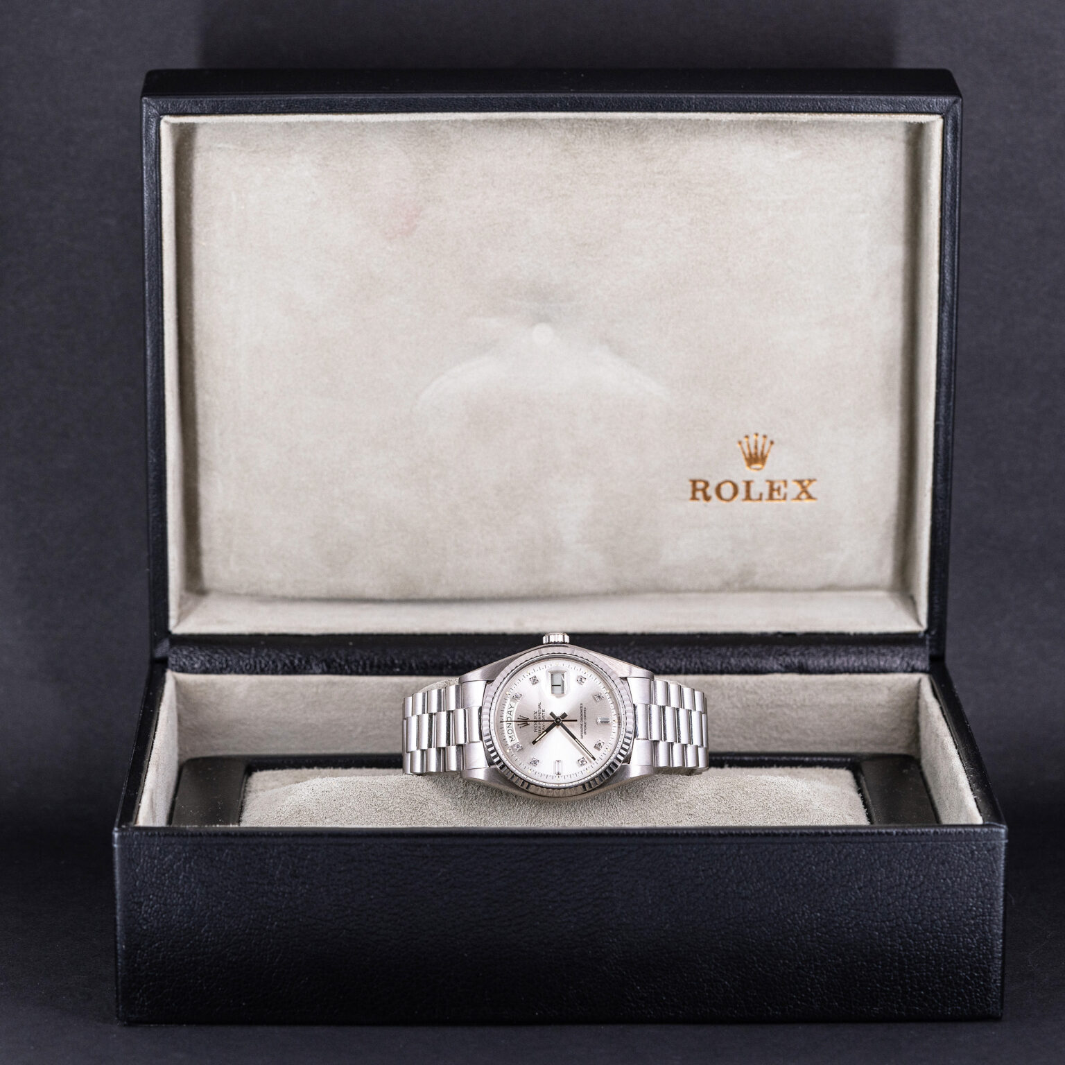 Rolex_Day-Date_1803_1977-1.jpg