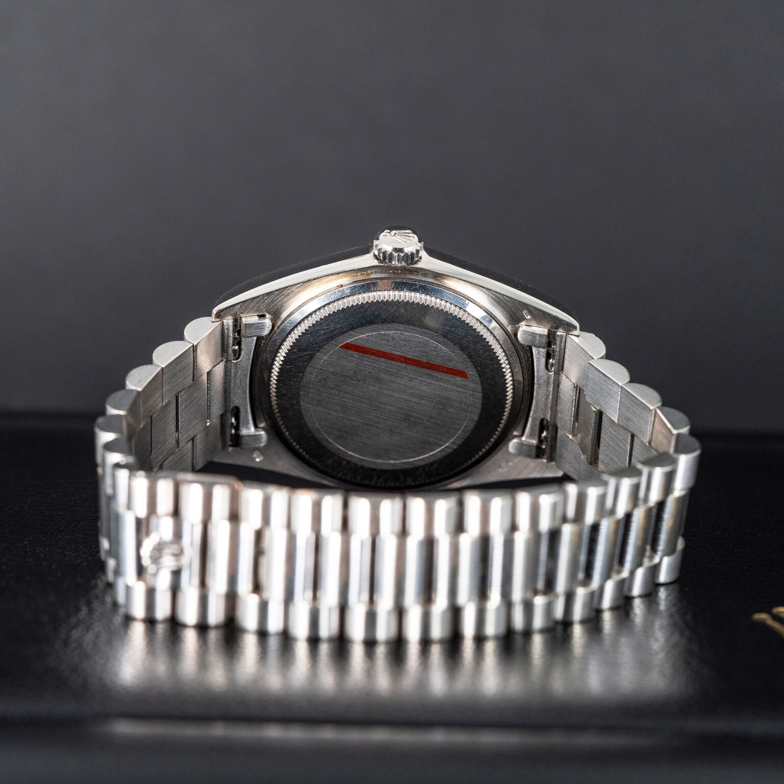 Rolex_Day-Date_1803_1977-12-1.jpg