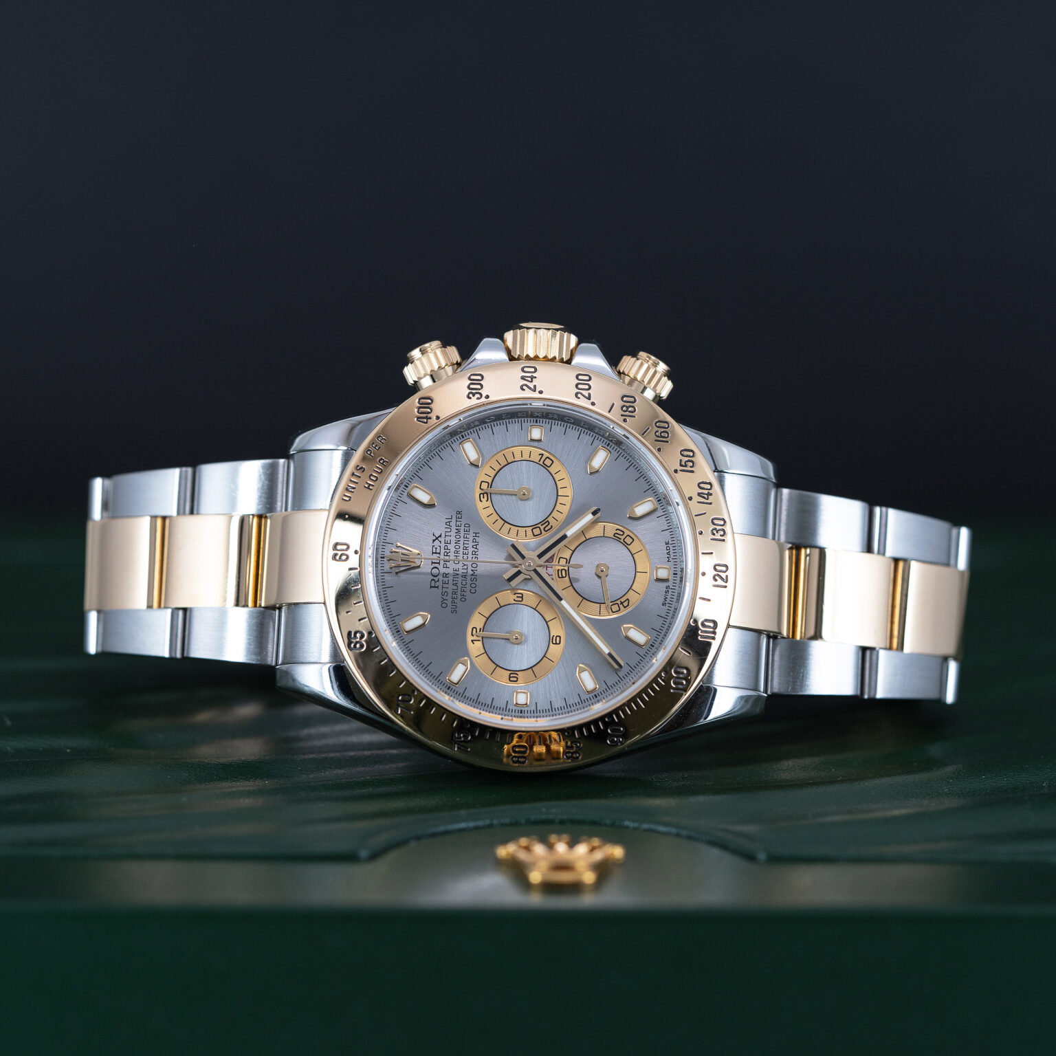 Rolex_Daytona_116523_2011-4.jpg