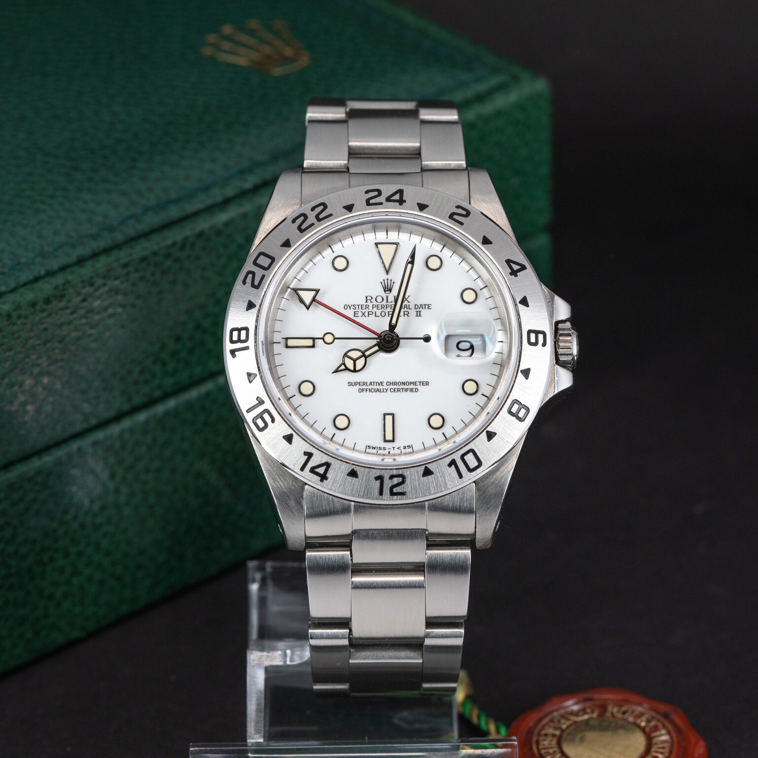 Rolex_Explorer-II_16570_1991-13.jpg