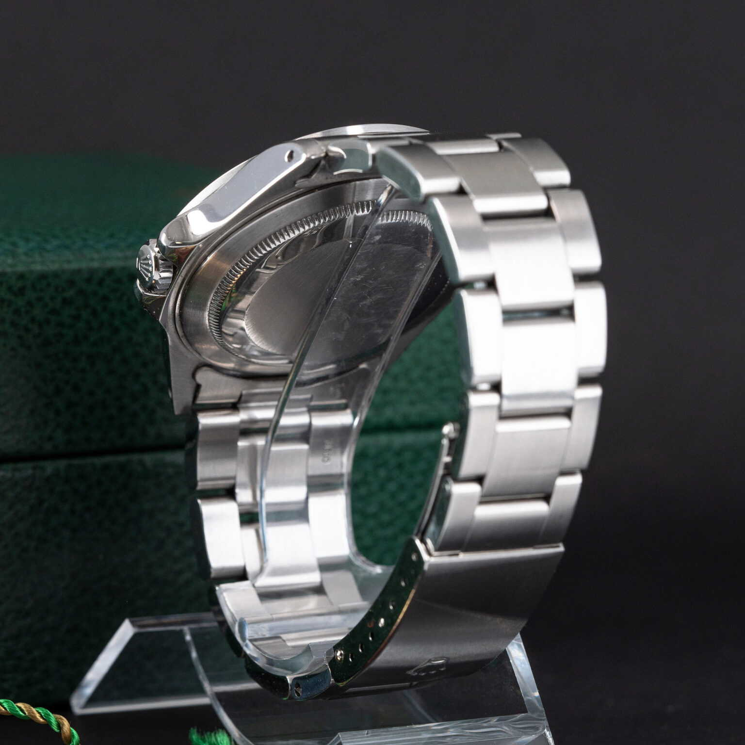 Rolex_Explorer-II_16570_1991-16.jpg