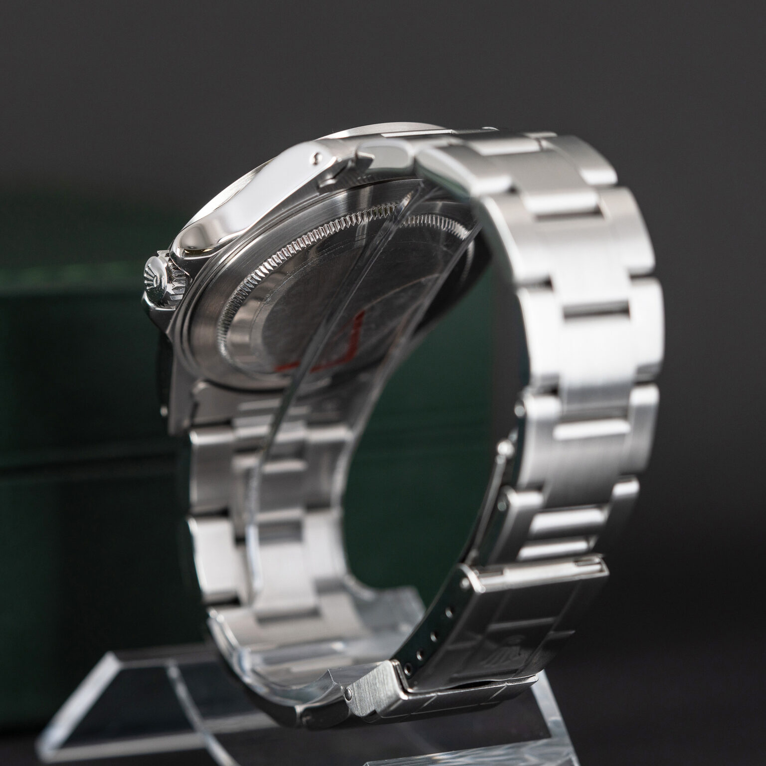 Rolex_Explorer-II_16570_1999-4-1.jpg