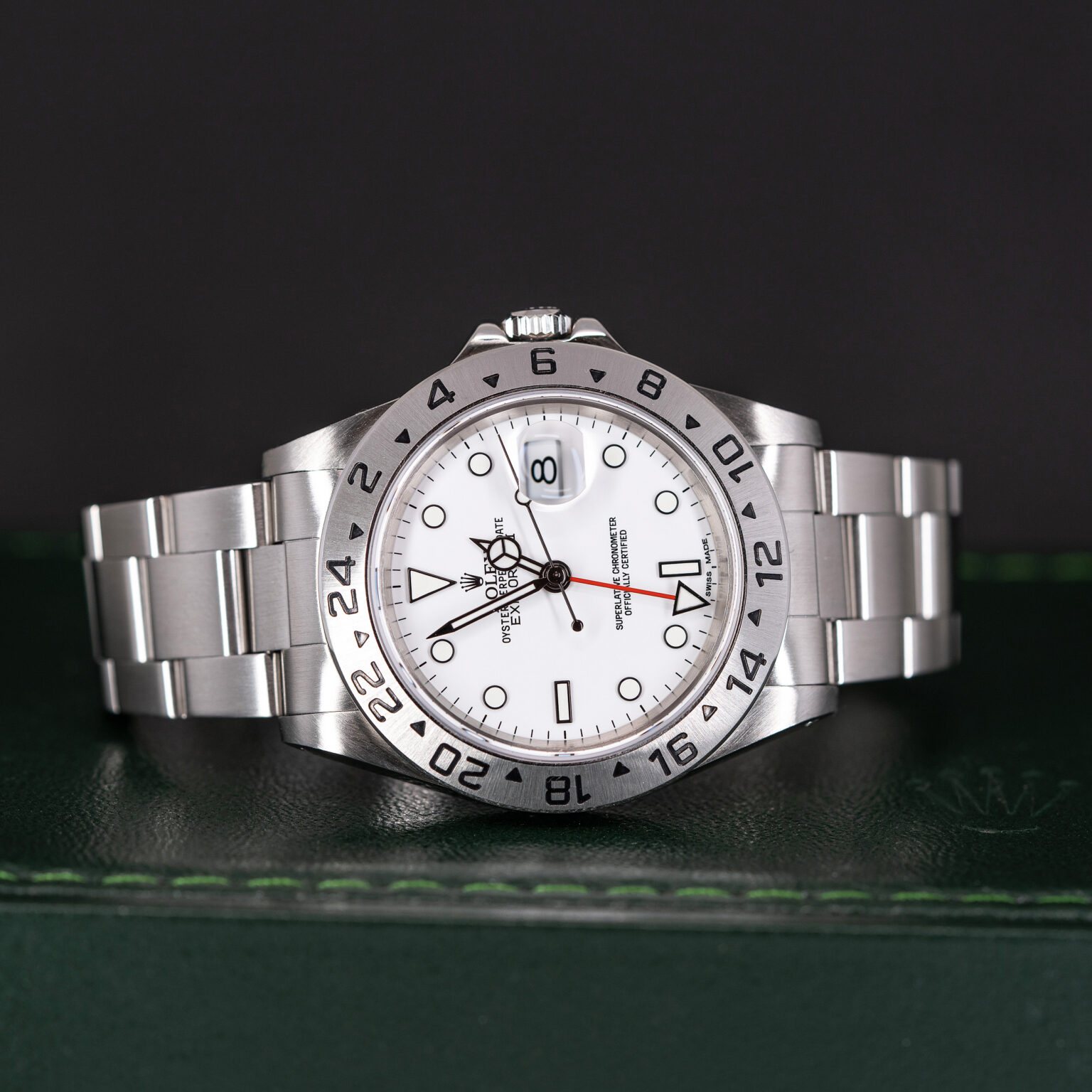 Rolex_Explorer-II_16570_1999-5-1.jpg