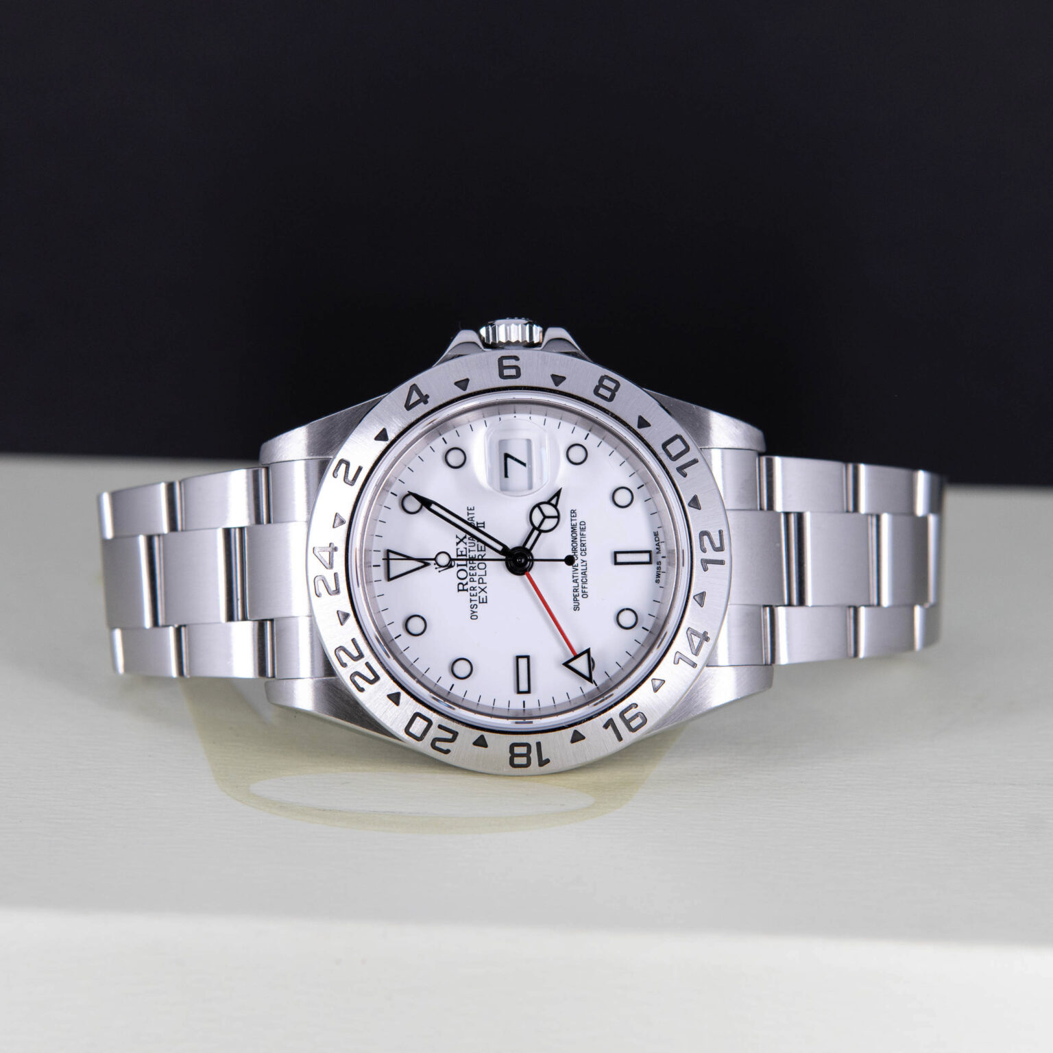 Rolex_Explorer-II_16570_2005-4.jpg