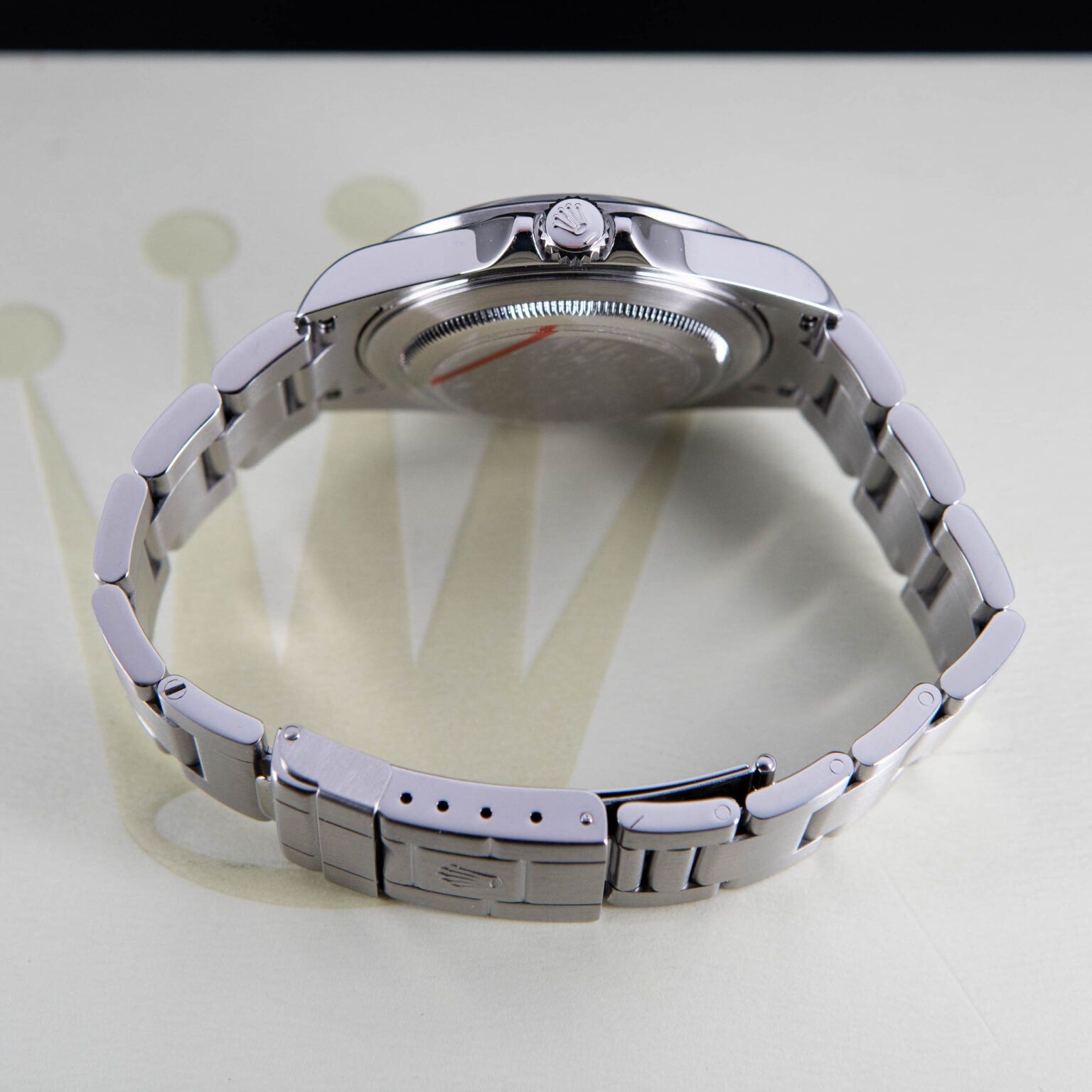 Rolex_Explorer-II_16570_2005-6.jpg