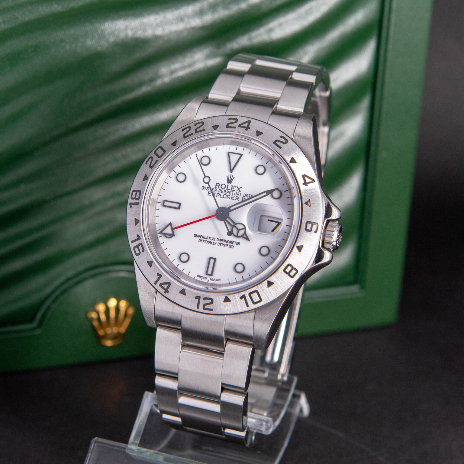 Rolex_Explorer-II_16570_2005-8.jpg