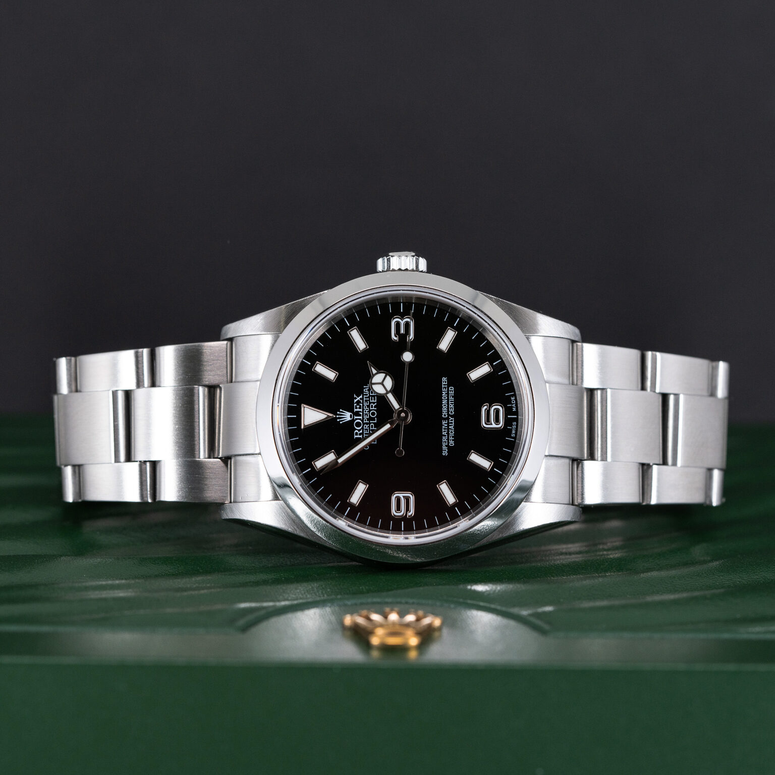Rolex_Explorer_114270_2001-5.jpg