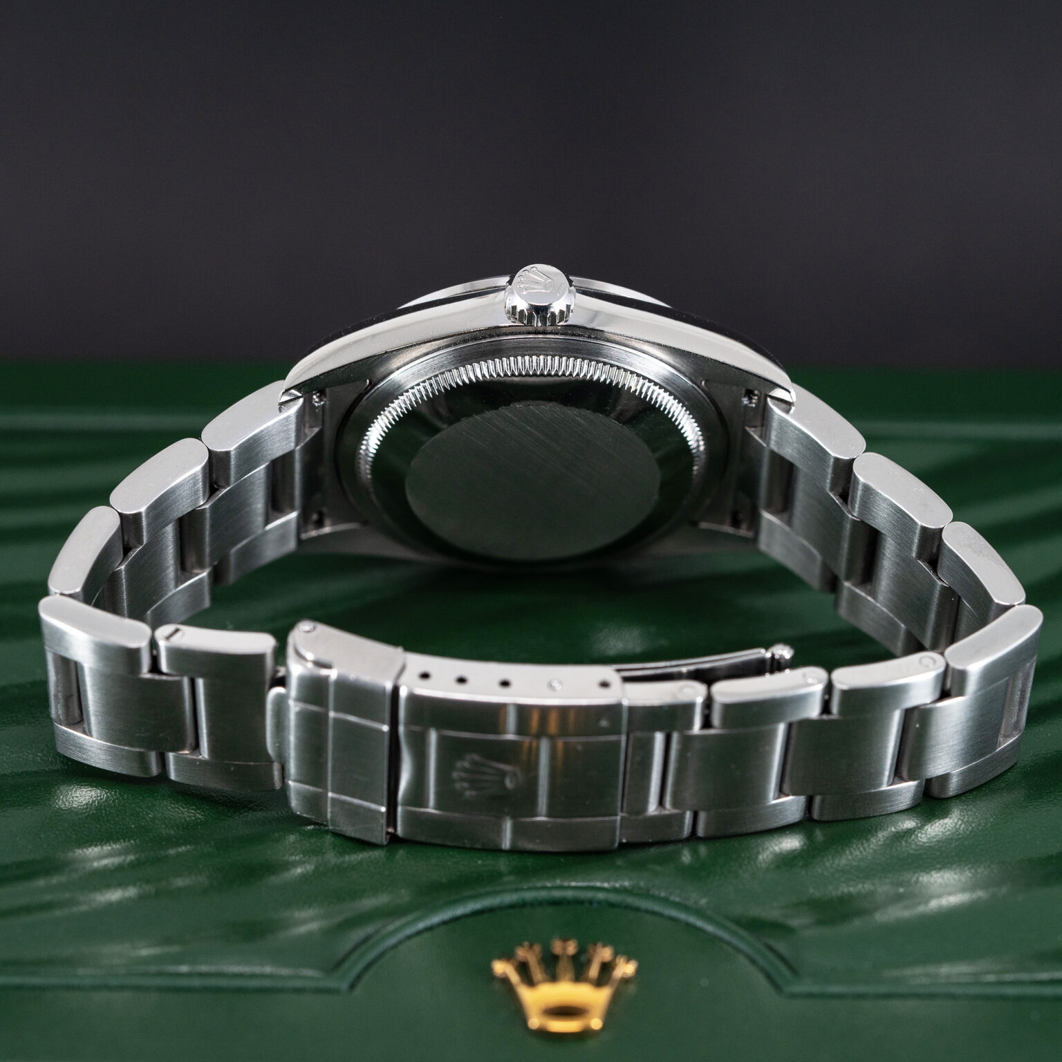 Rolex_Explorer_114270_2001-6.jpg