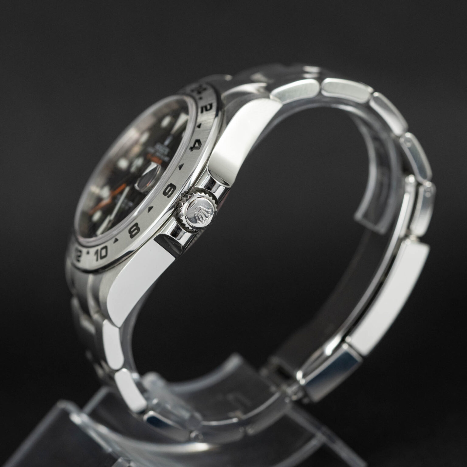 Rolex_Explorer_II_216570_2012-6.jpg
