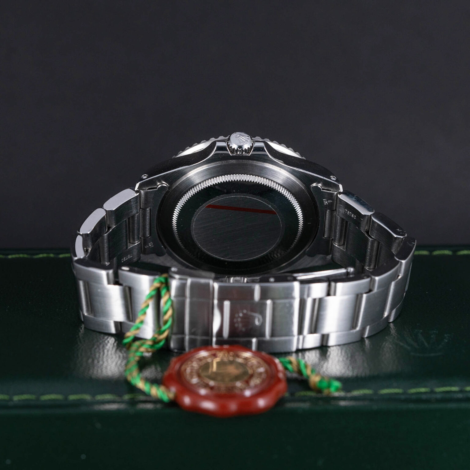 Rolex_GMT-Master_16700_1997-3-1.jpg