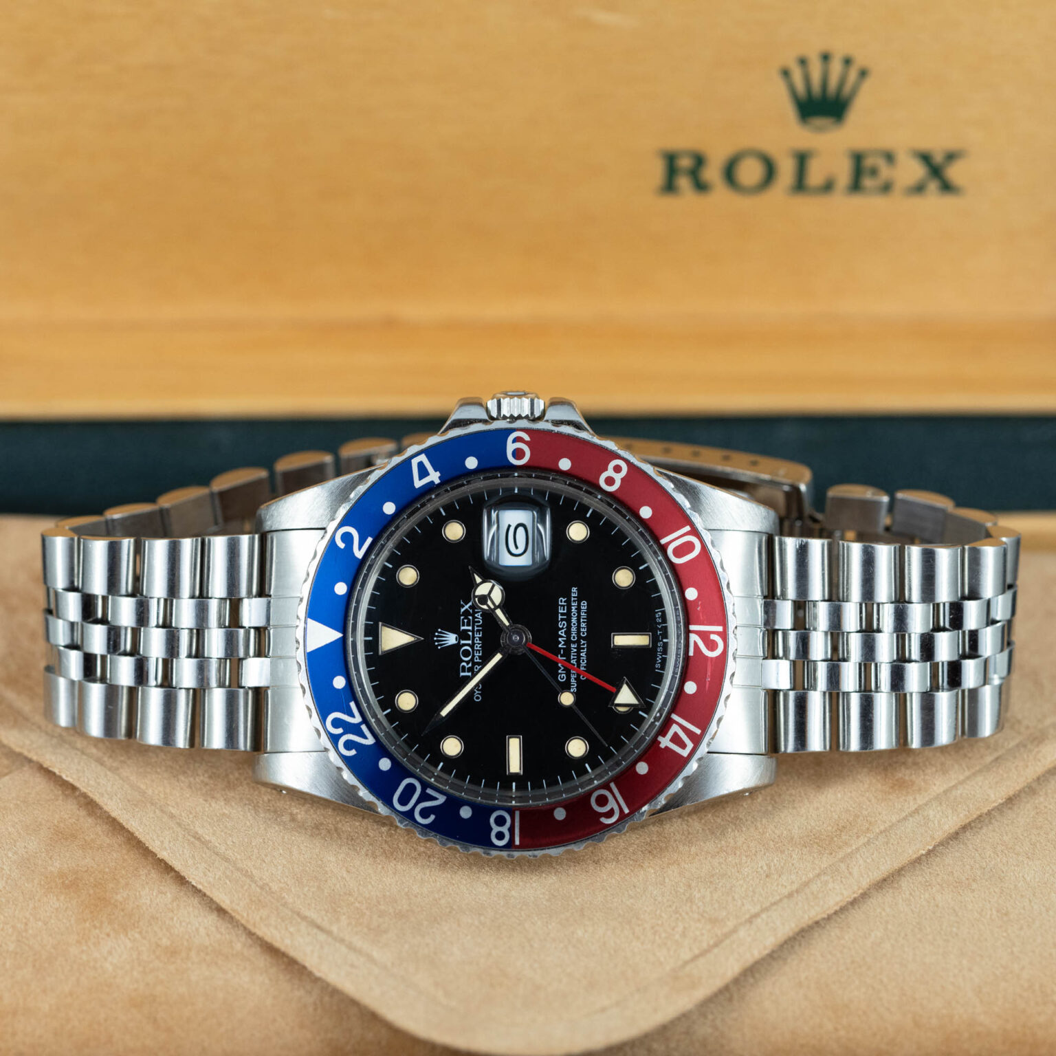 Rolex_GMT-Master_16750_1985-2.jpg