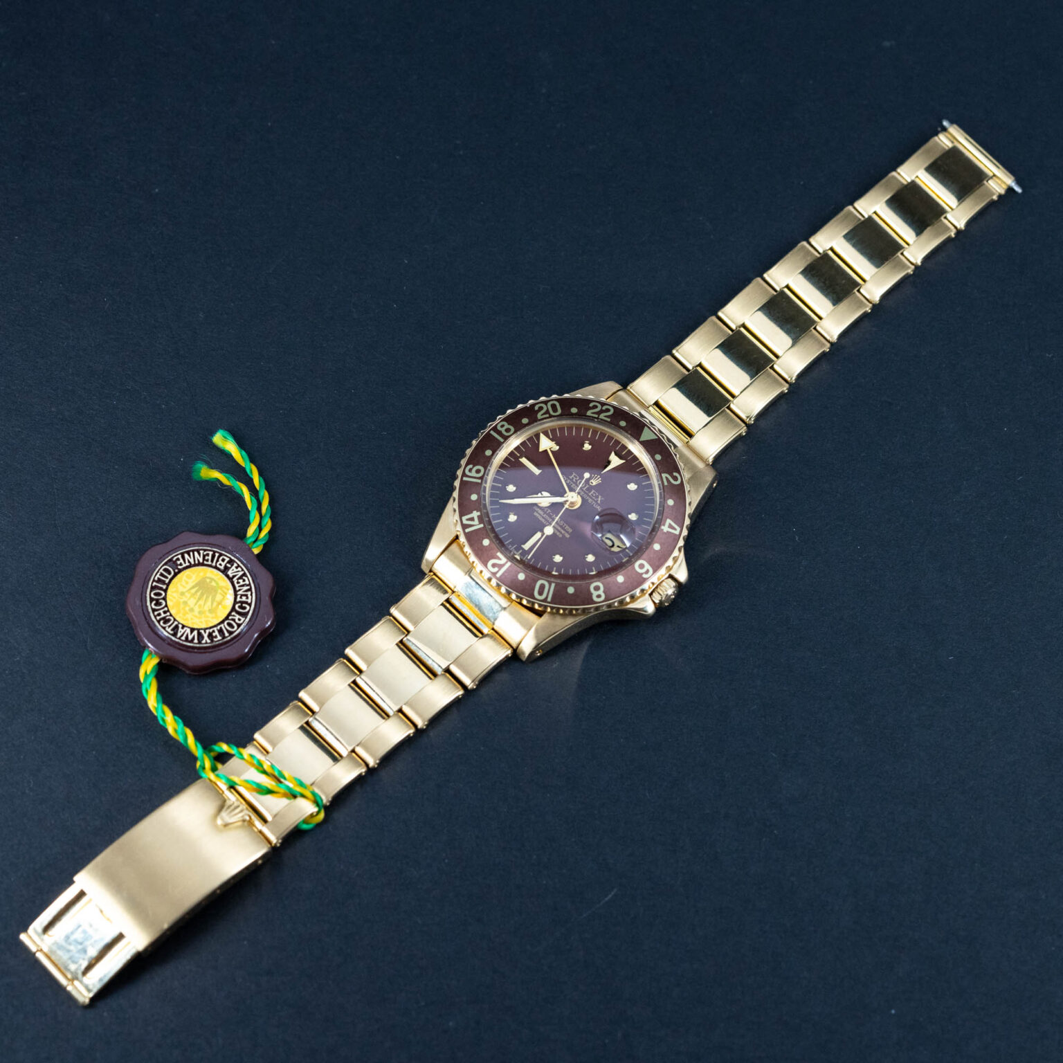 Rolex_GMT-Master_1675_18k_1973-16.jpg