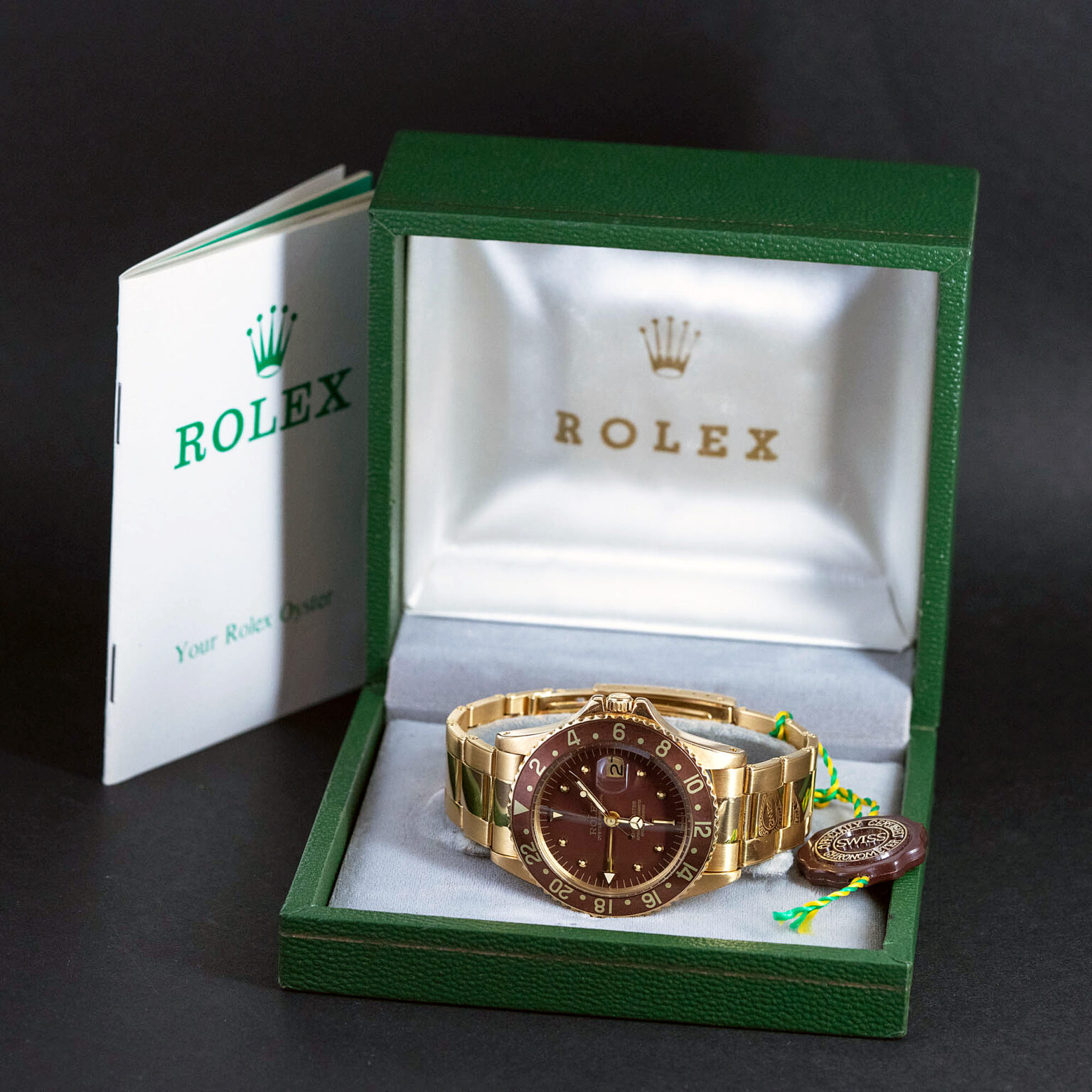 Rolex_GMT-Master_1675_18k_1973-4.jpg