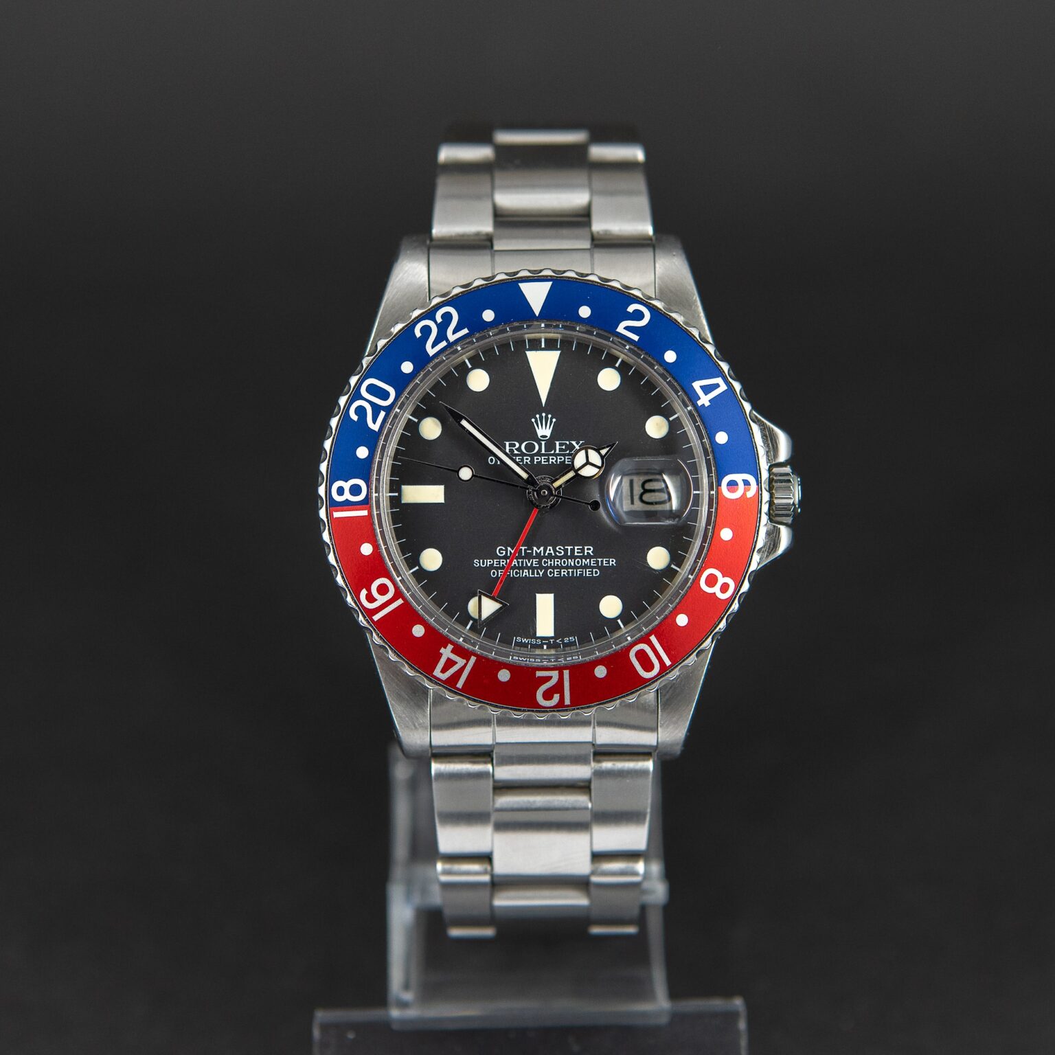 Rolex_GMT-Master_1675_1976-5.jpg