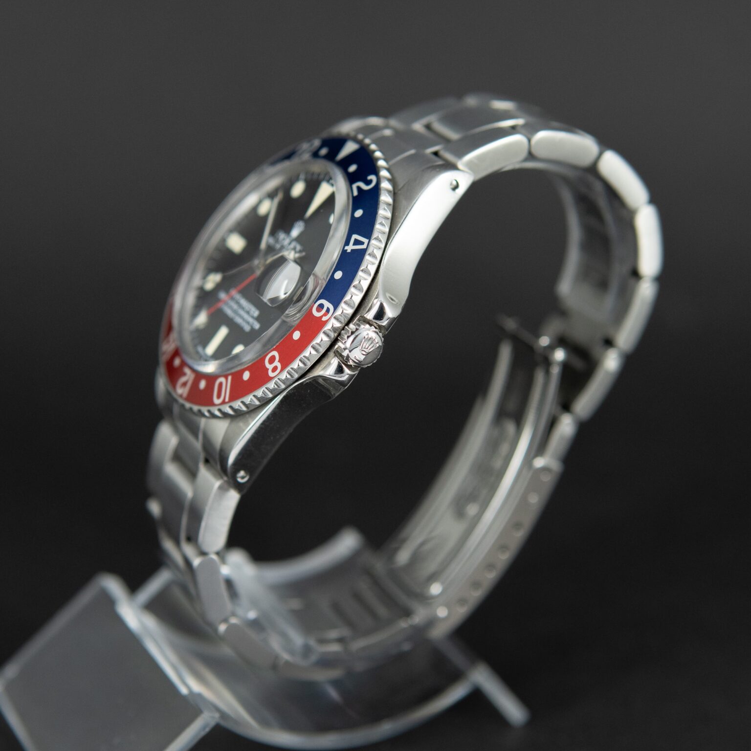 Rolex_GMT-Master_1675_1976-7.jpg