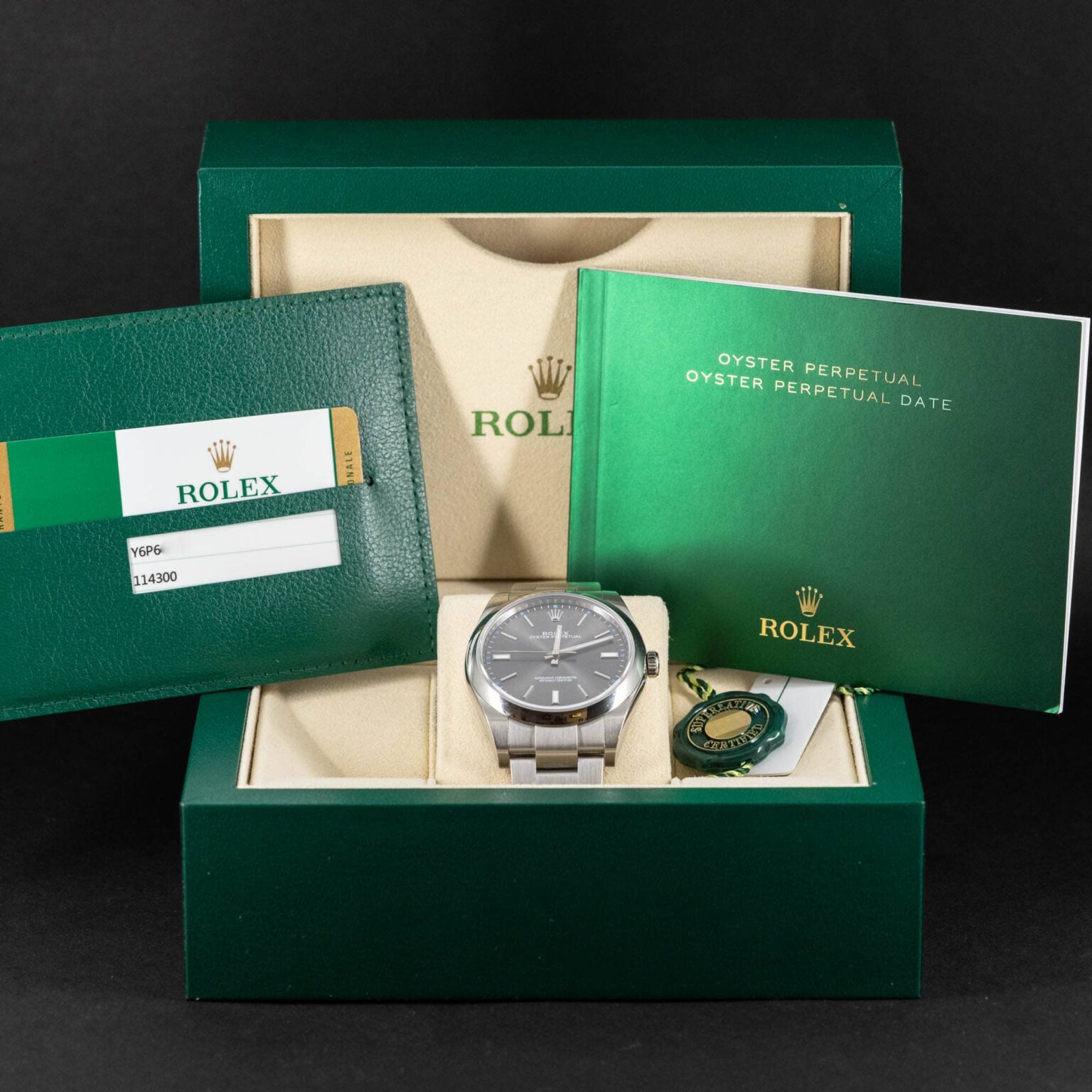 Rolex_Oyster_Perpetual_114300_2017.jpg