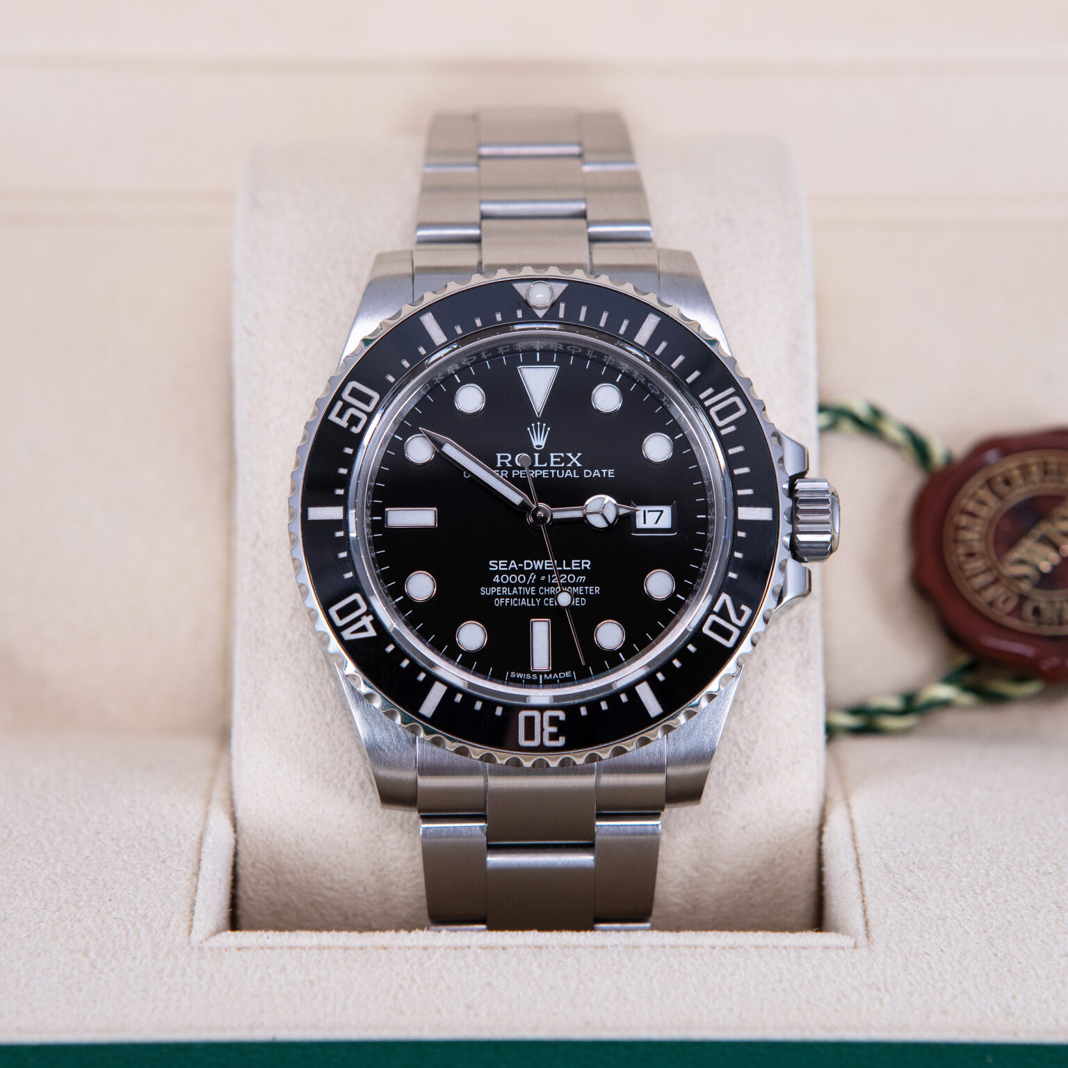 Rolex_Sea-Dweller_116600_2015-3.jpg