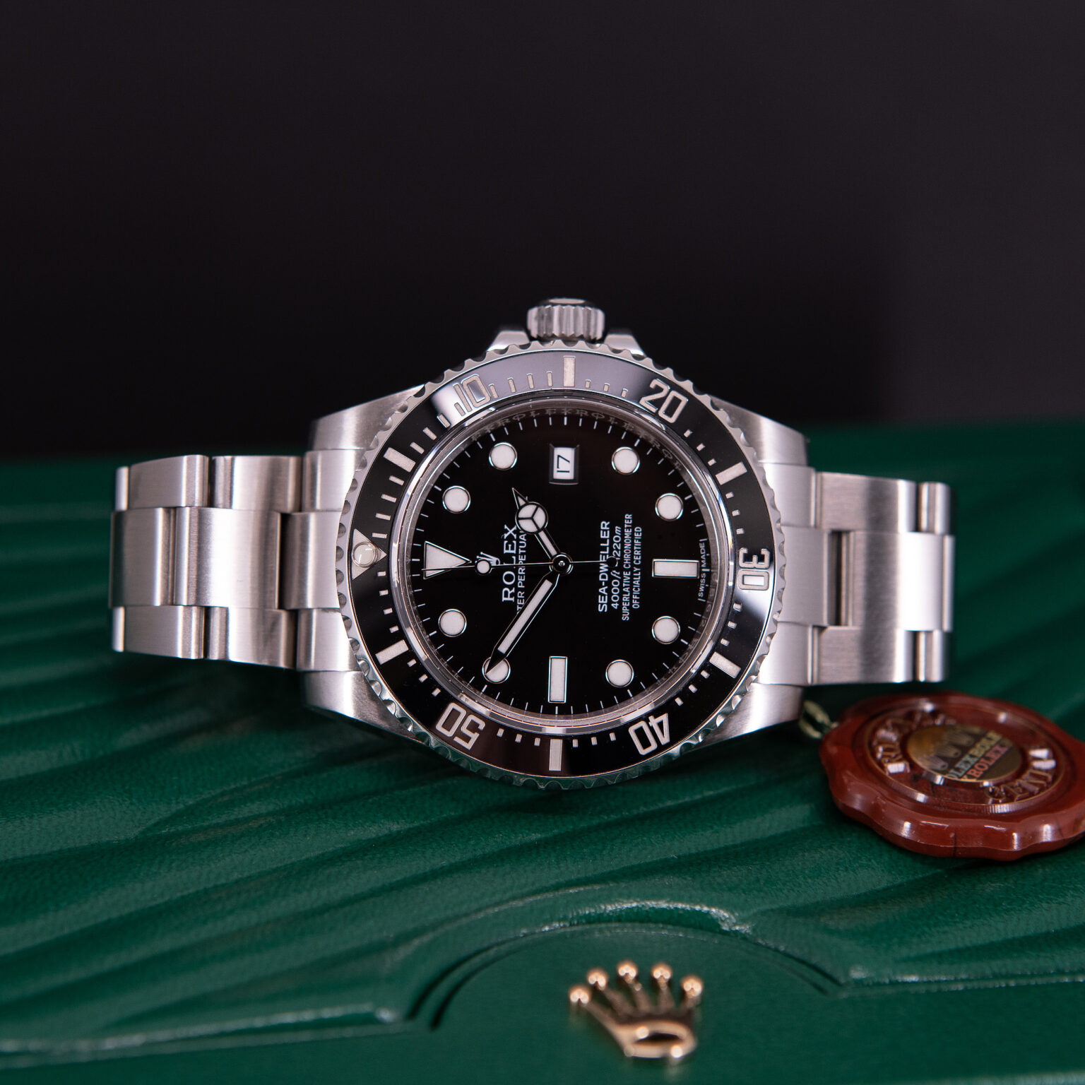 Rolex_Sea-Dweller_116600_2015-7.jpg
