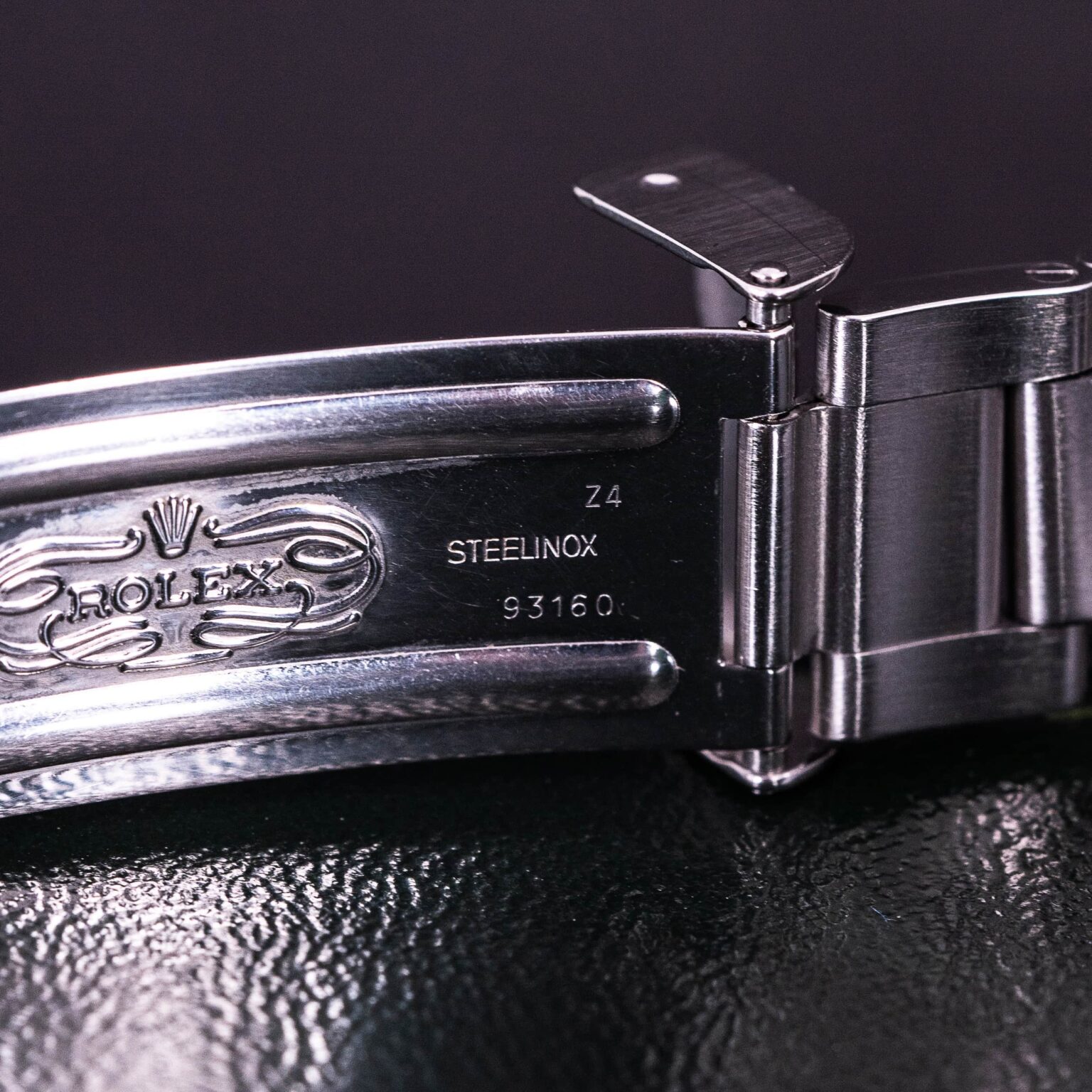 Rolex_Sea-Dweller_16600_1997-6.jpg