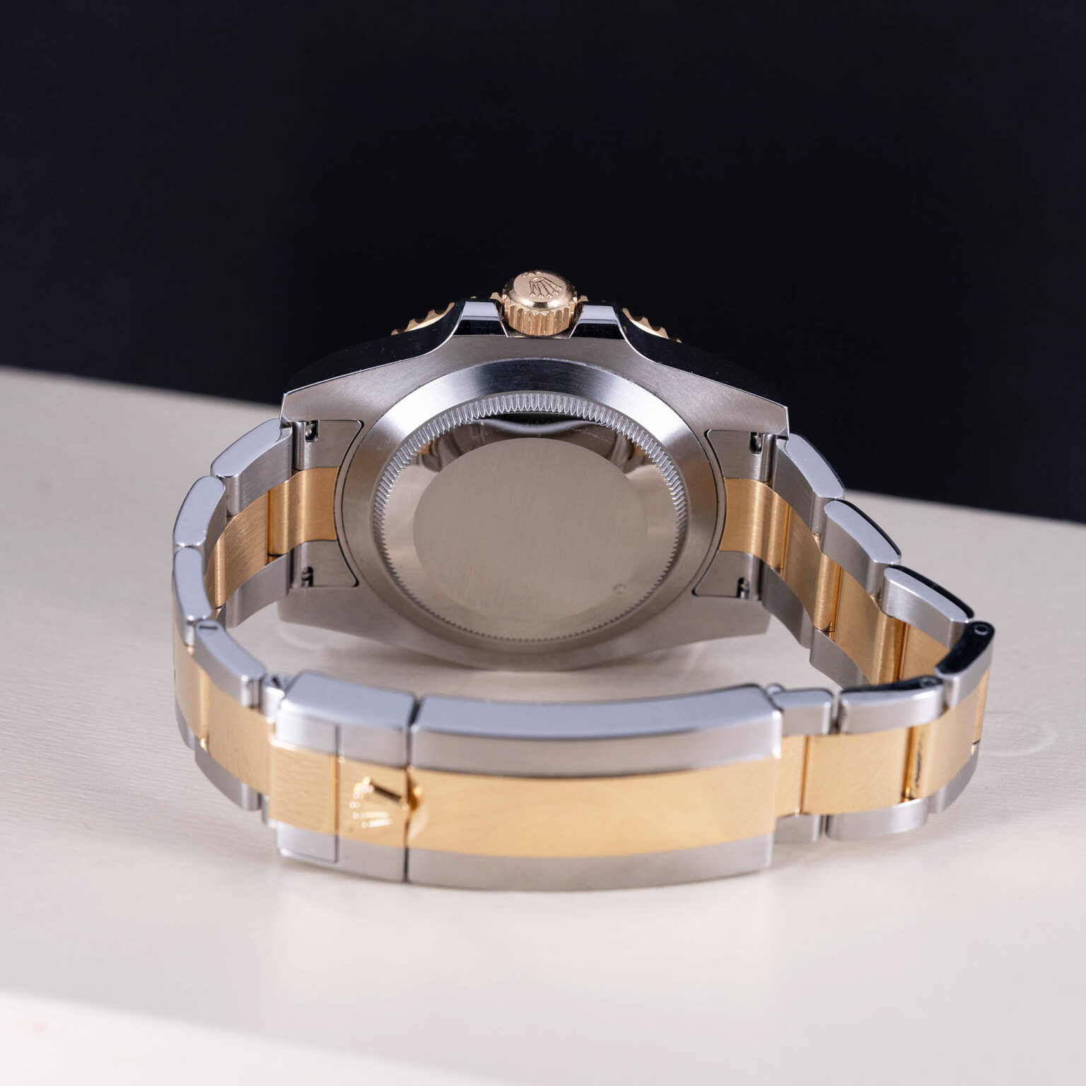 Rolex_Submariner_116613LB_2016-6.jpg