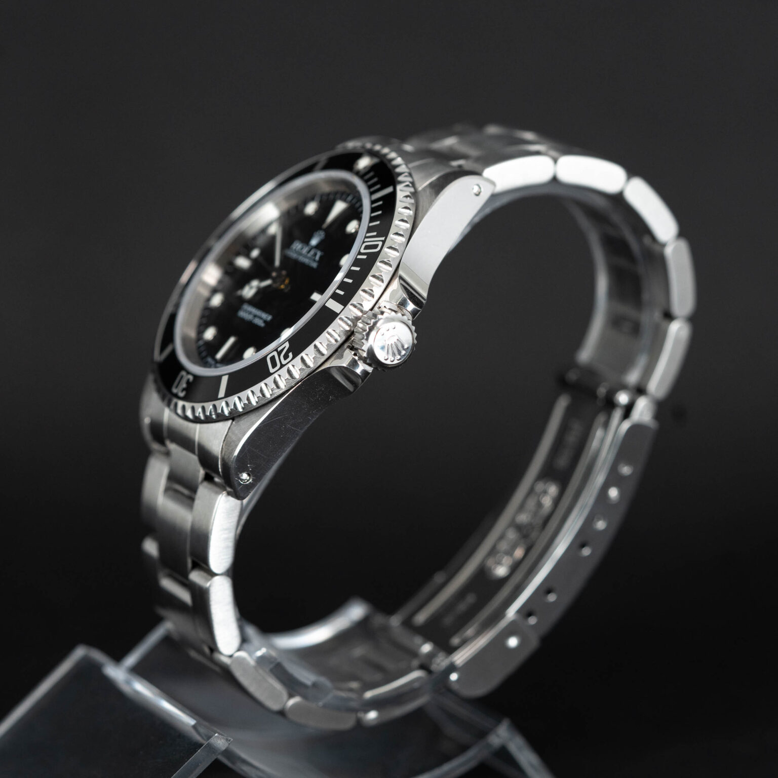 Rolex_Submariner_14060_2001-3.jpg