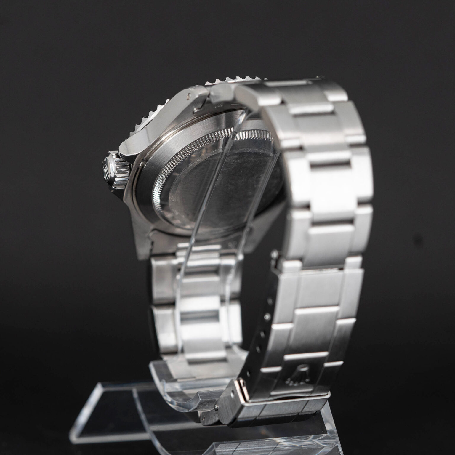 Rolex_Submariner_14060_2001-4.jpg