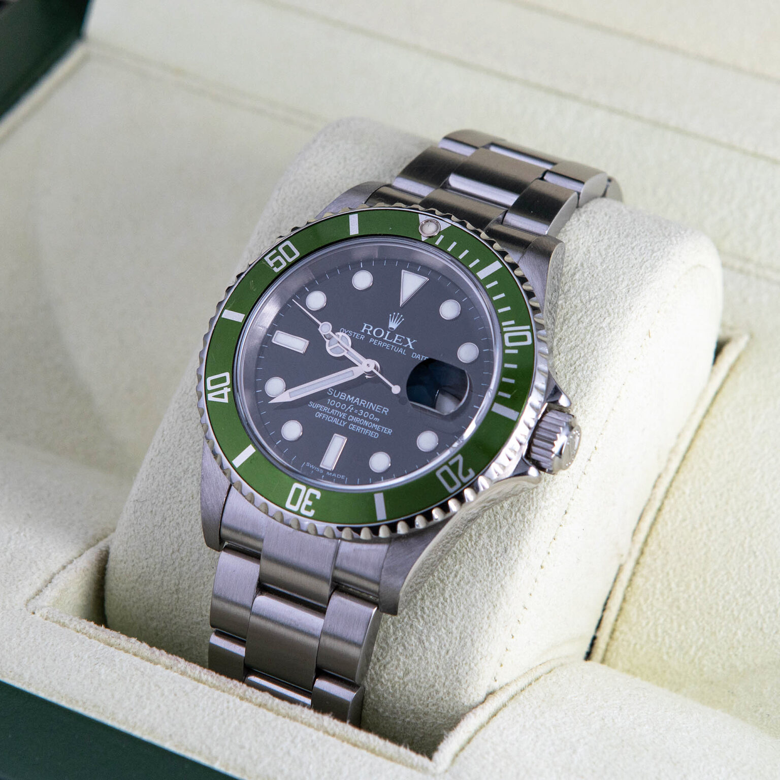 Rolex_Submariner_16610LV_Kermit_2006-4.jpg