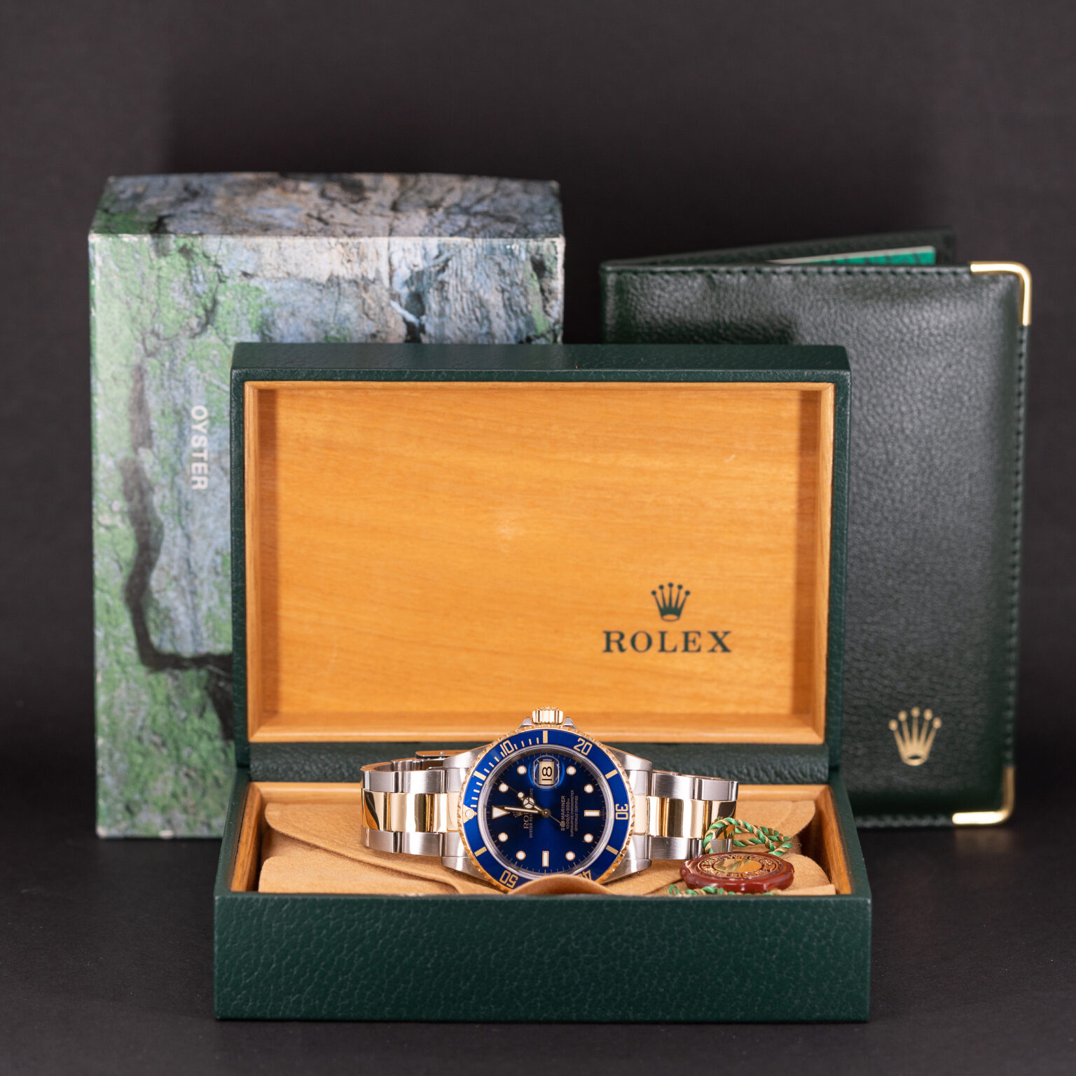 Rolex_Submariner_16613_1998-2000-1.jpg