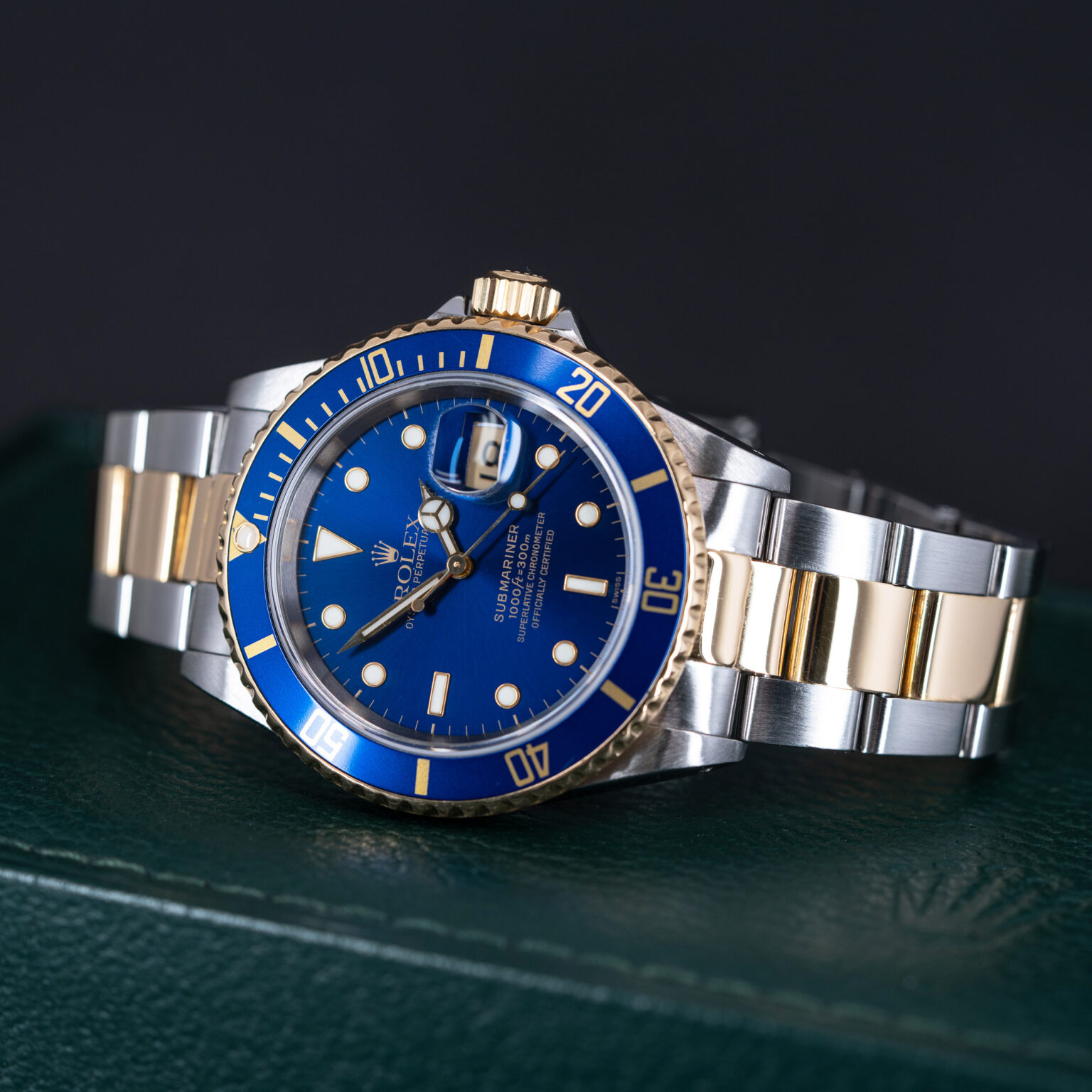Rolex_Submariner_16613_1998-2000-2.jpg