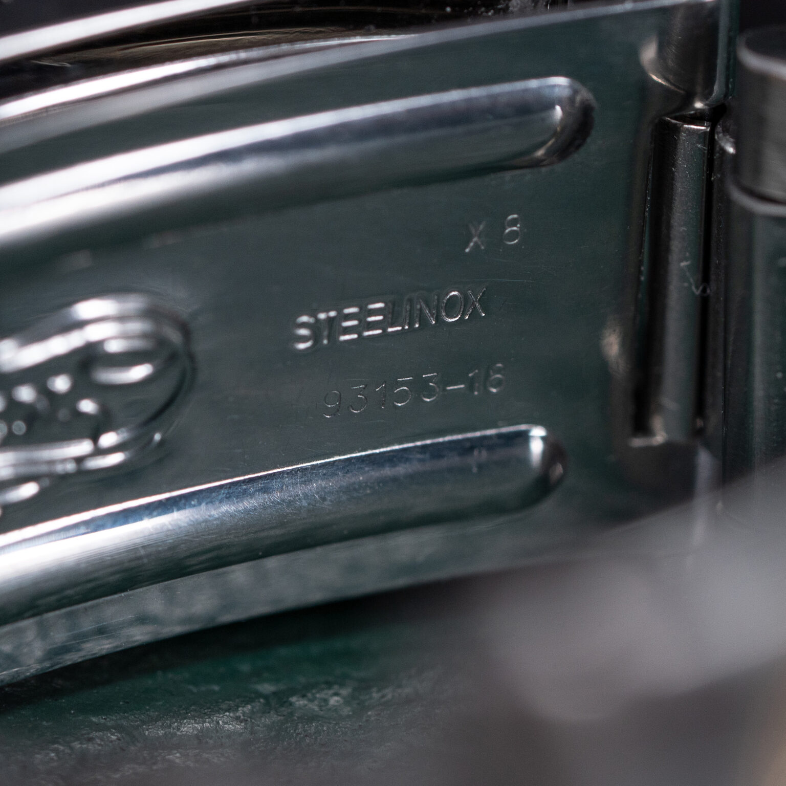 Rolex_Submariner_16613_1998-2000-9.jpg