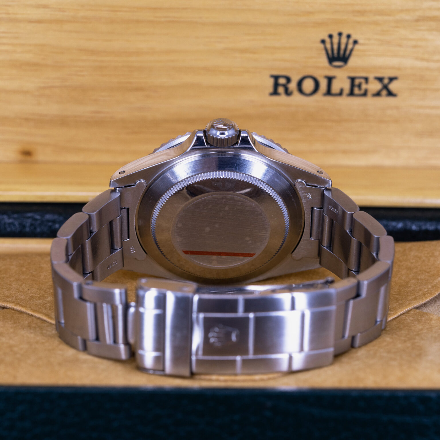 Rolex_Submariner_168000_1986-3.jpg