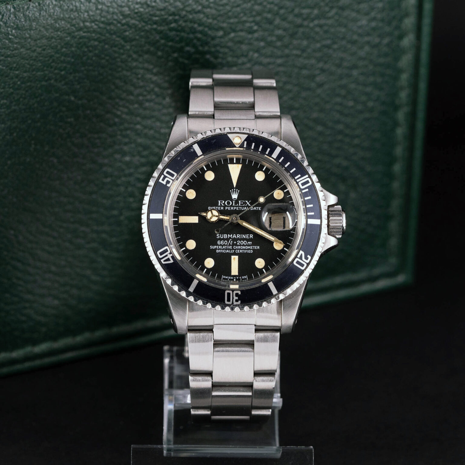 Rolex_Submariner_1680_1977-2-2.jpg