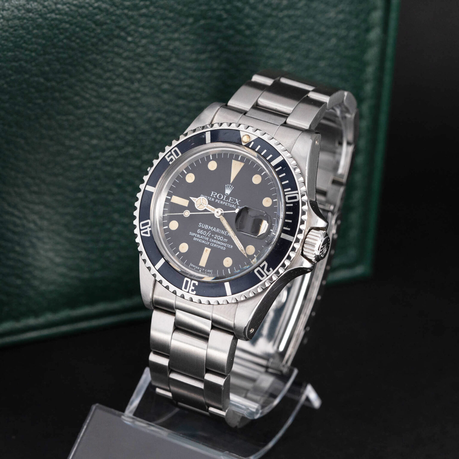 Rolex_Submariner_1680_1977-3-2.jpg
