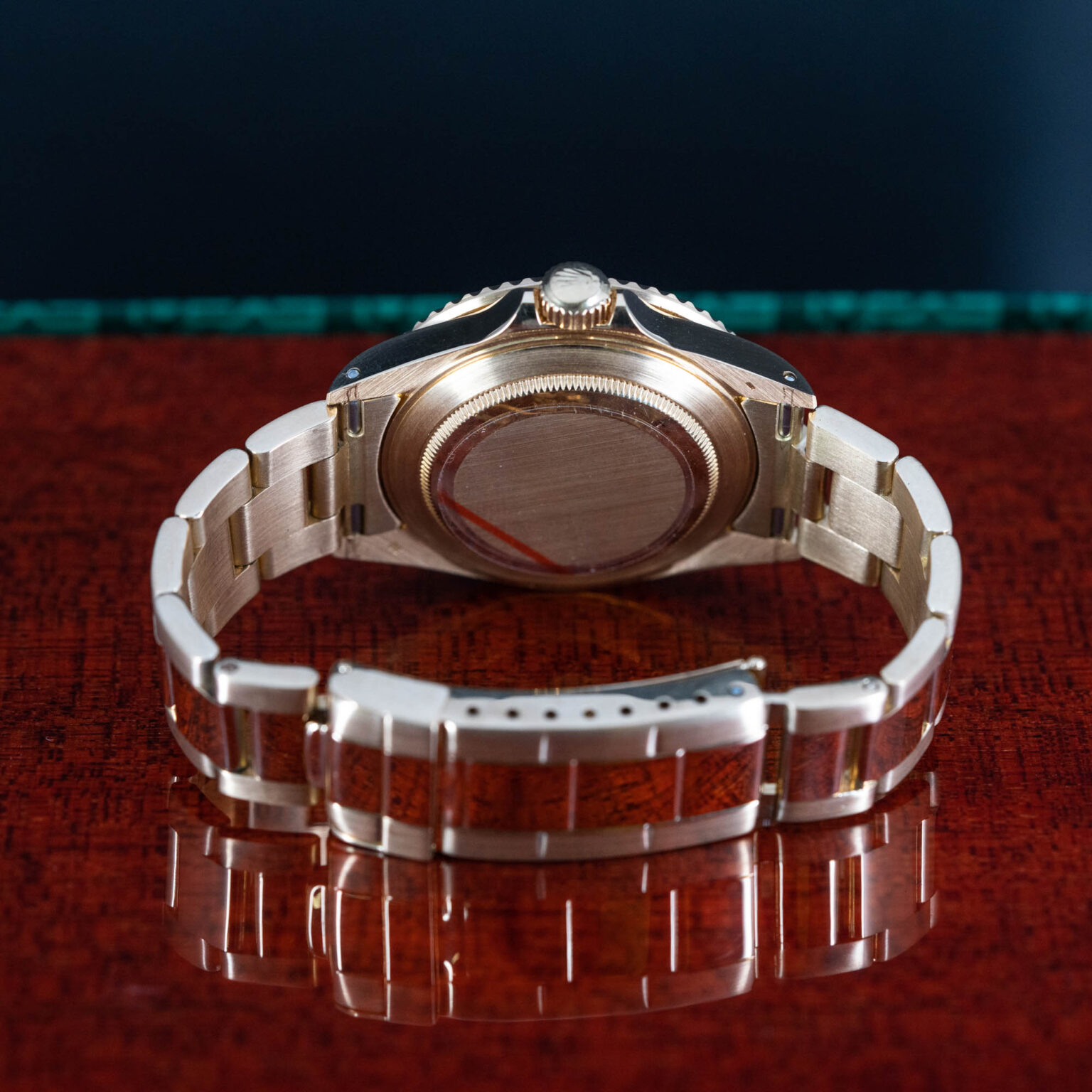 Rolex_Submariner_18k_16618_1990-4.jpg