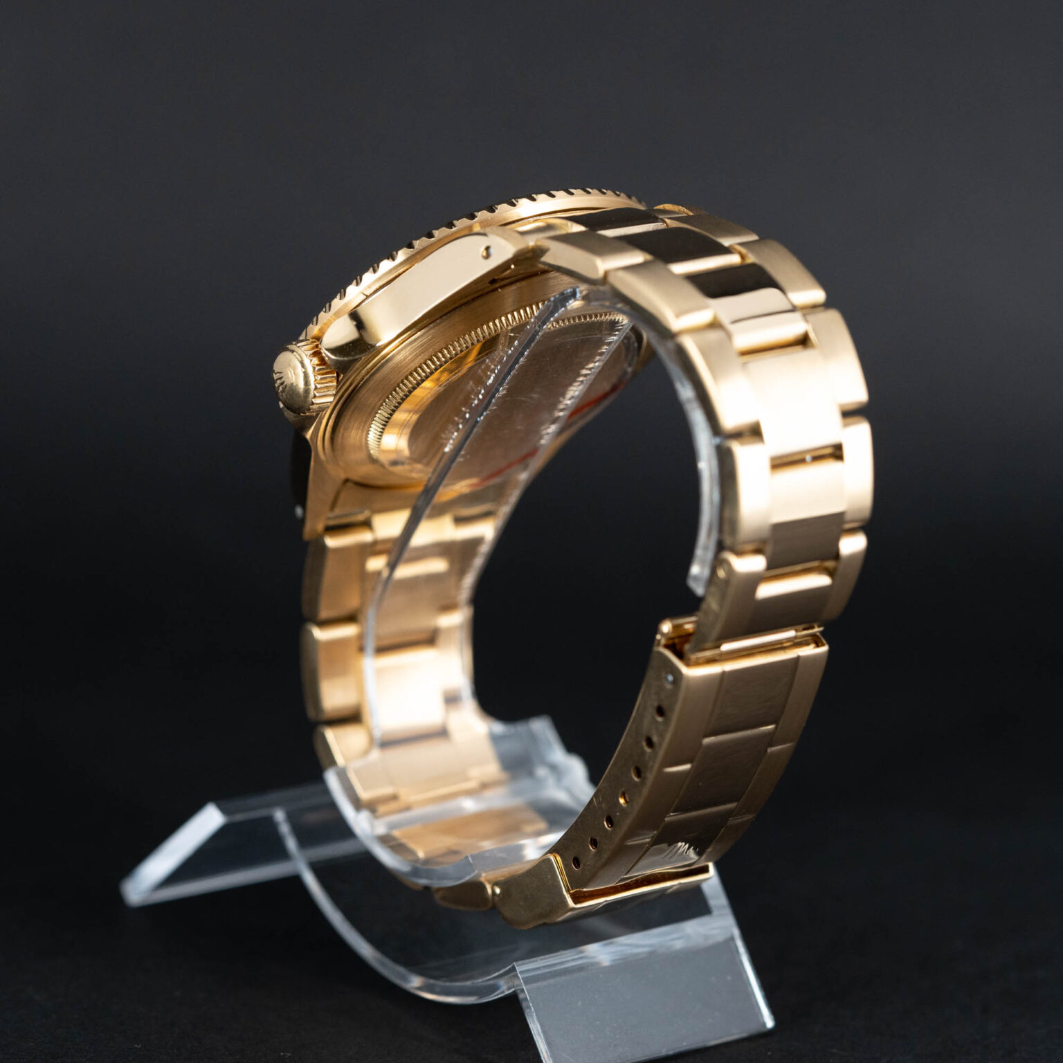 Rolex_Submariner_18k_16618_1990-9.jpg
