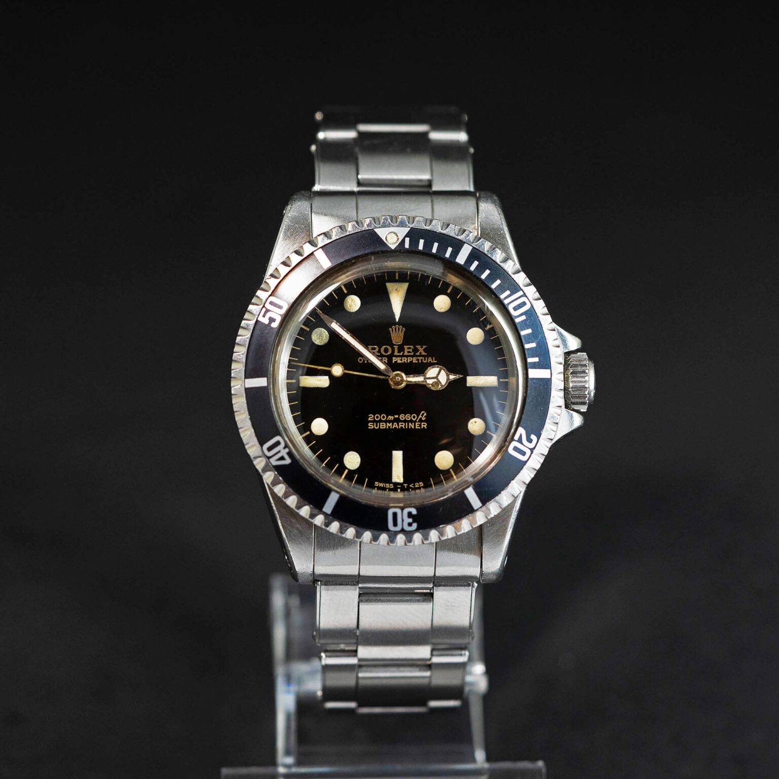 Rolex_Submariner_5513_GILT_1966-3.jpg