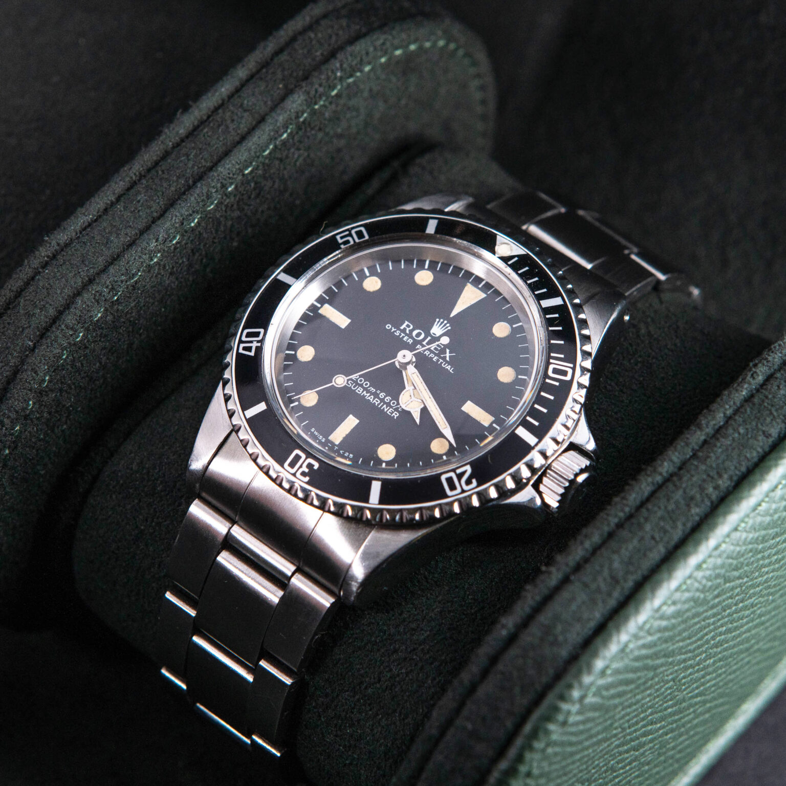 Rolex_Submariner_5513_meters-first_1969.jpg