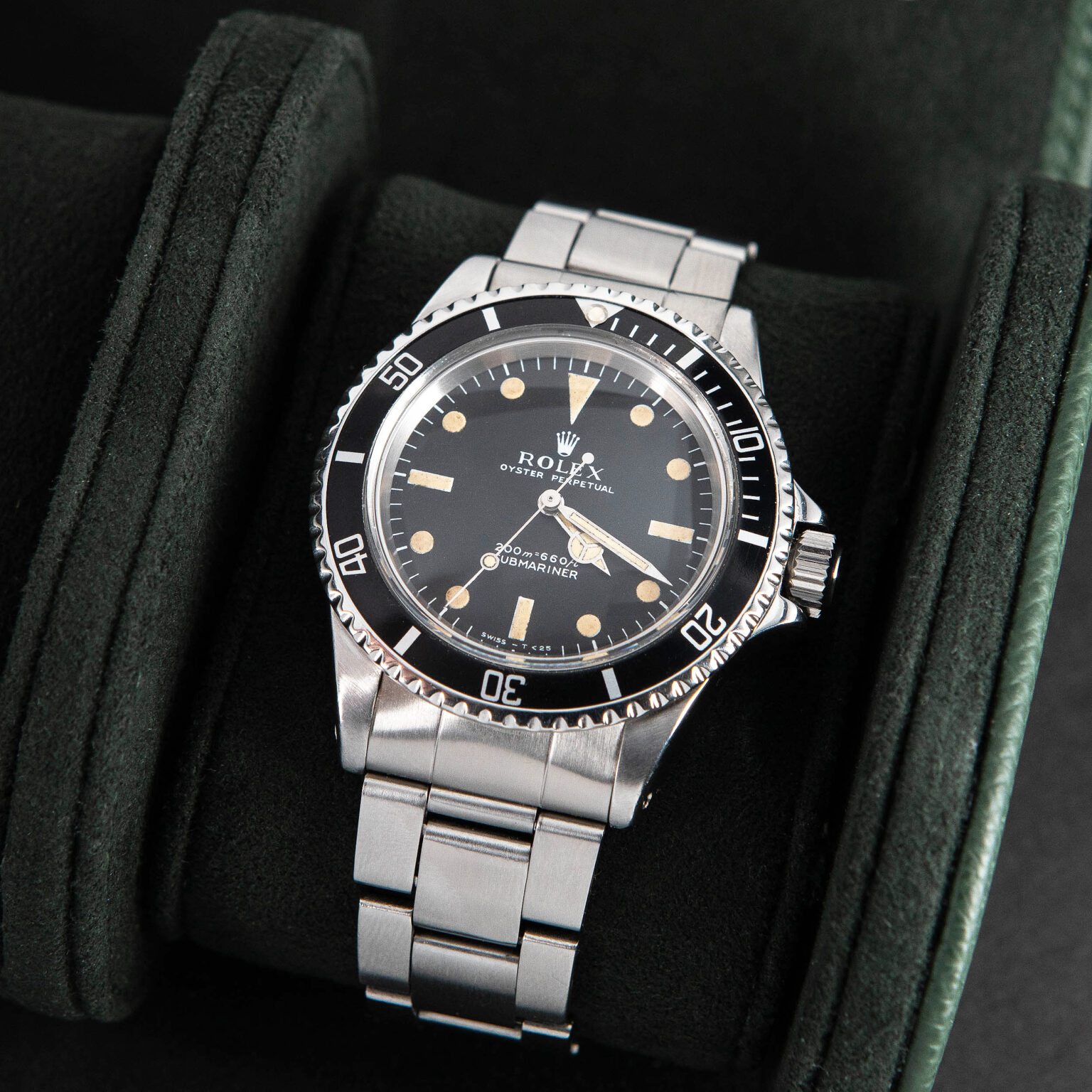 Rolex_Submariner_5513_meters-first_1969-2.jpg
