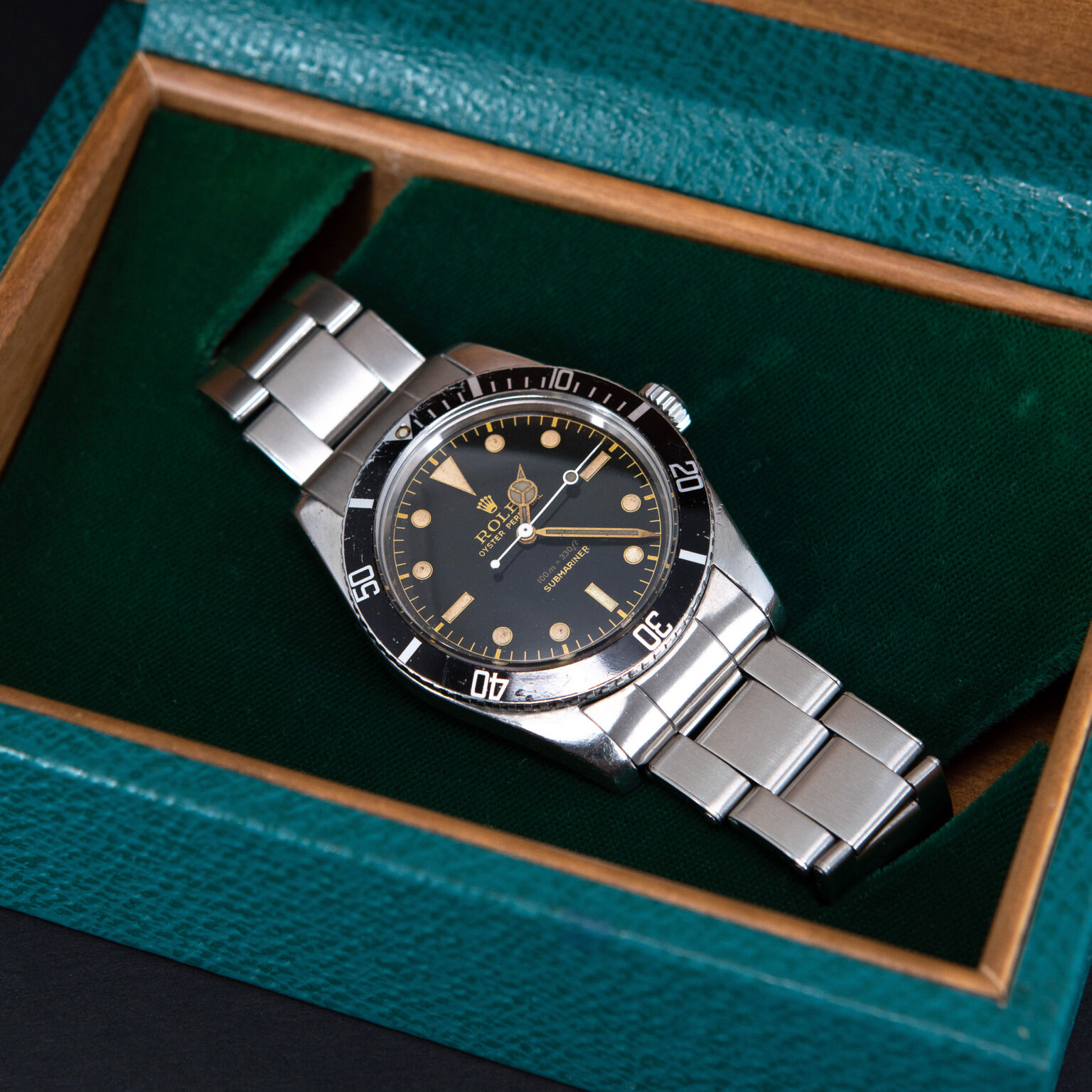 Rolex_Submariner_6536-1_1957-2.jpg