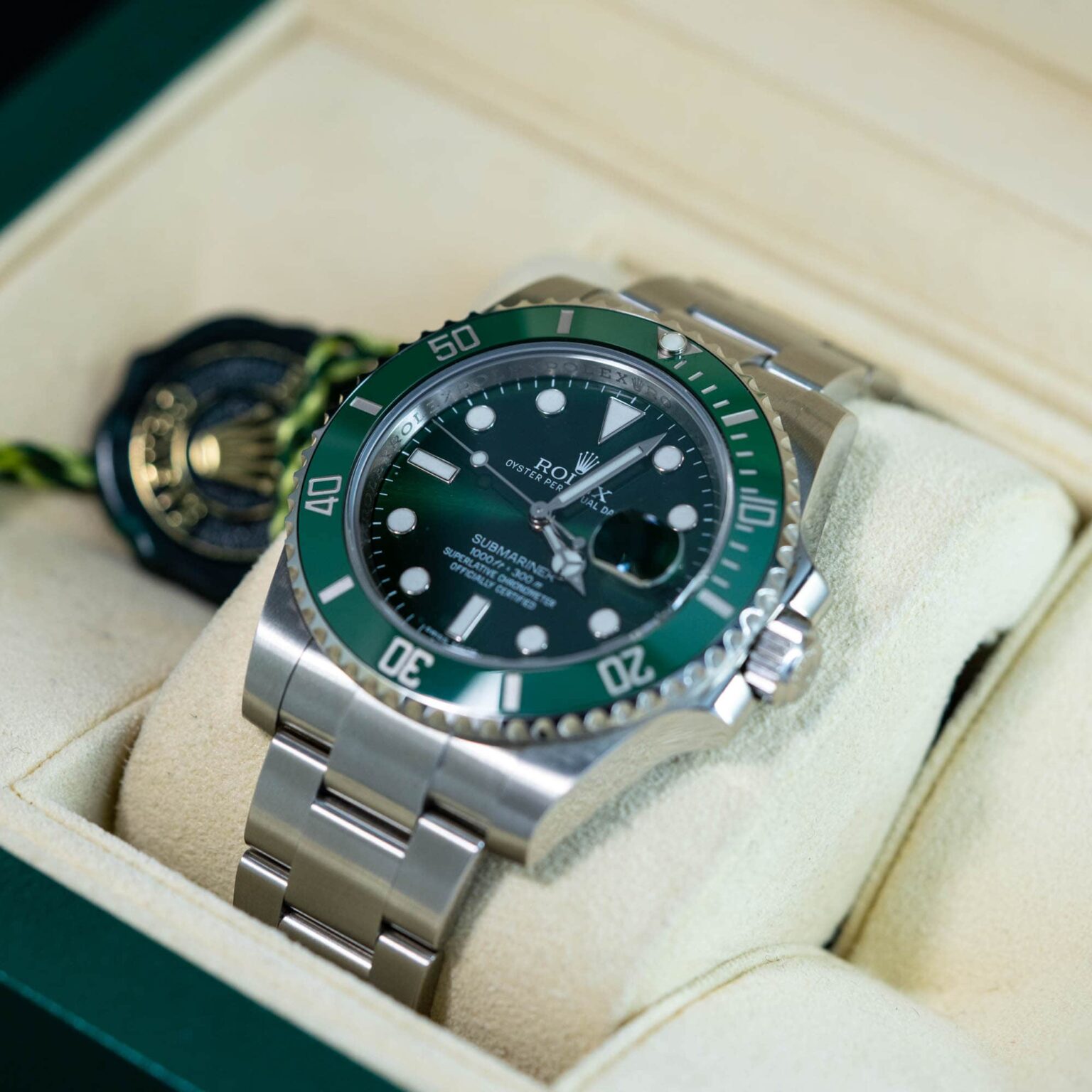 Rolex_Submariner_HULK_2014-2.jpg