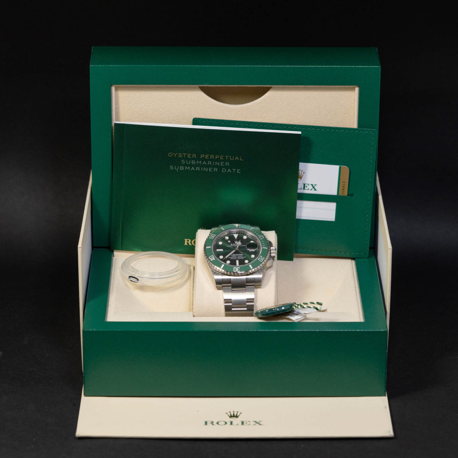 Rolex_Submariner_Hulk_2019_MINT-2.jpg
