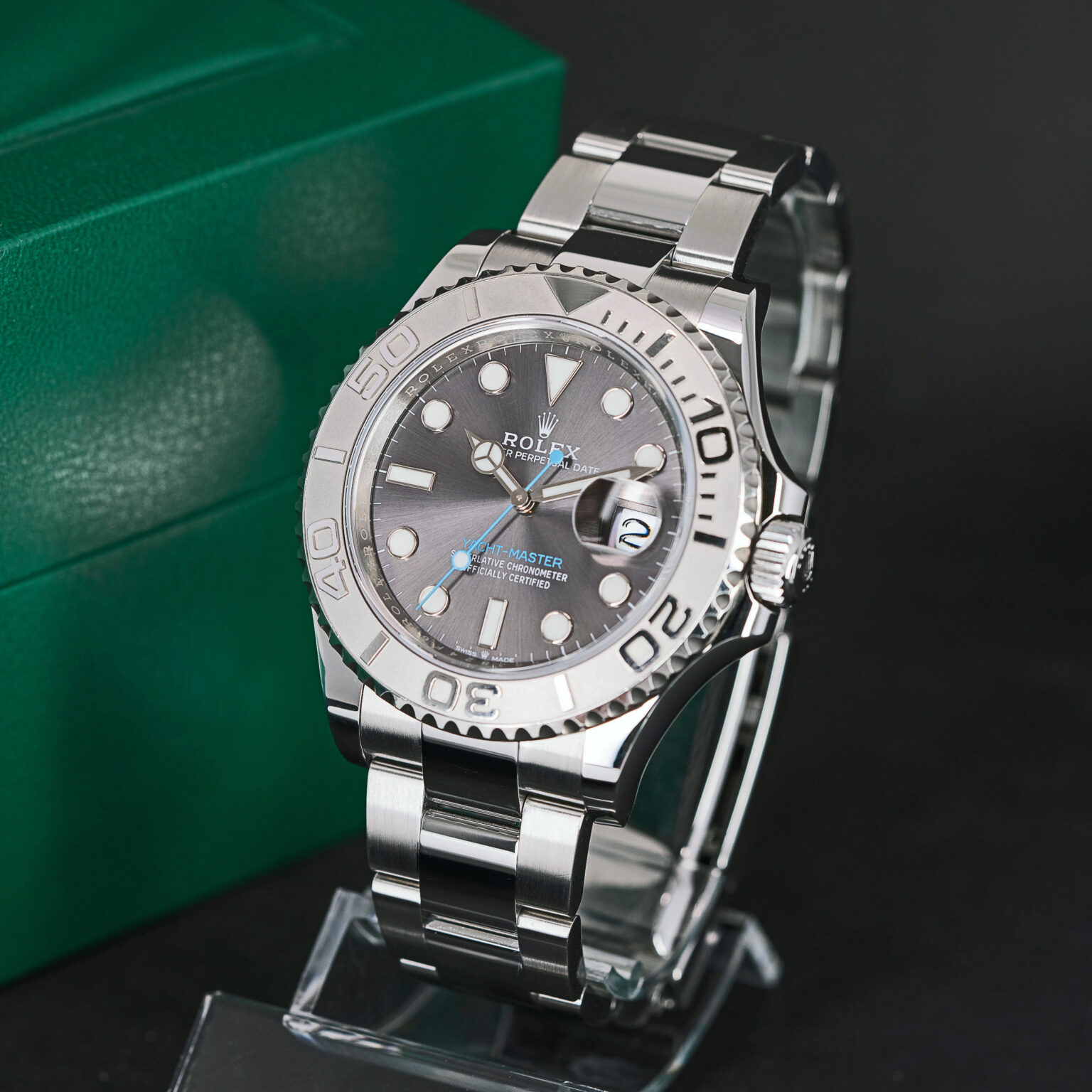 Rolex_Yacht-Master-40_126622_2020-2.jpg